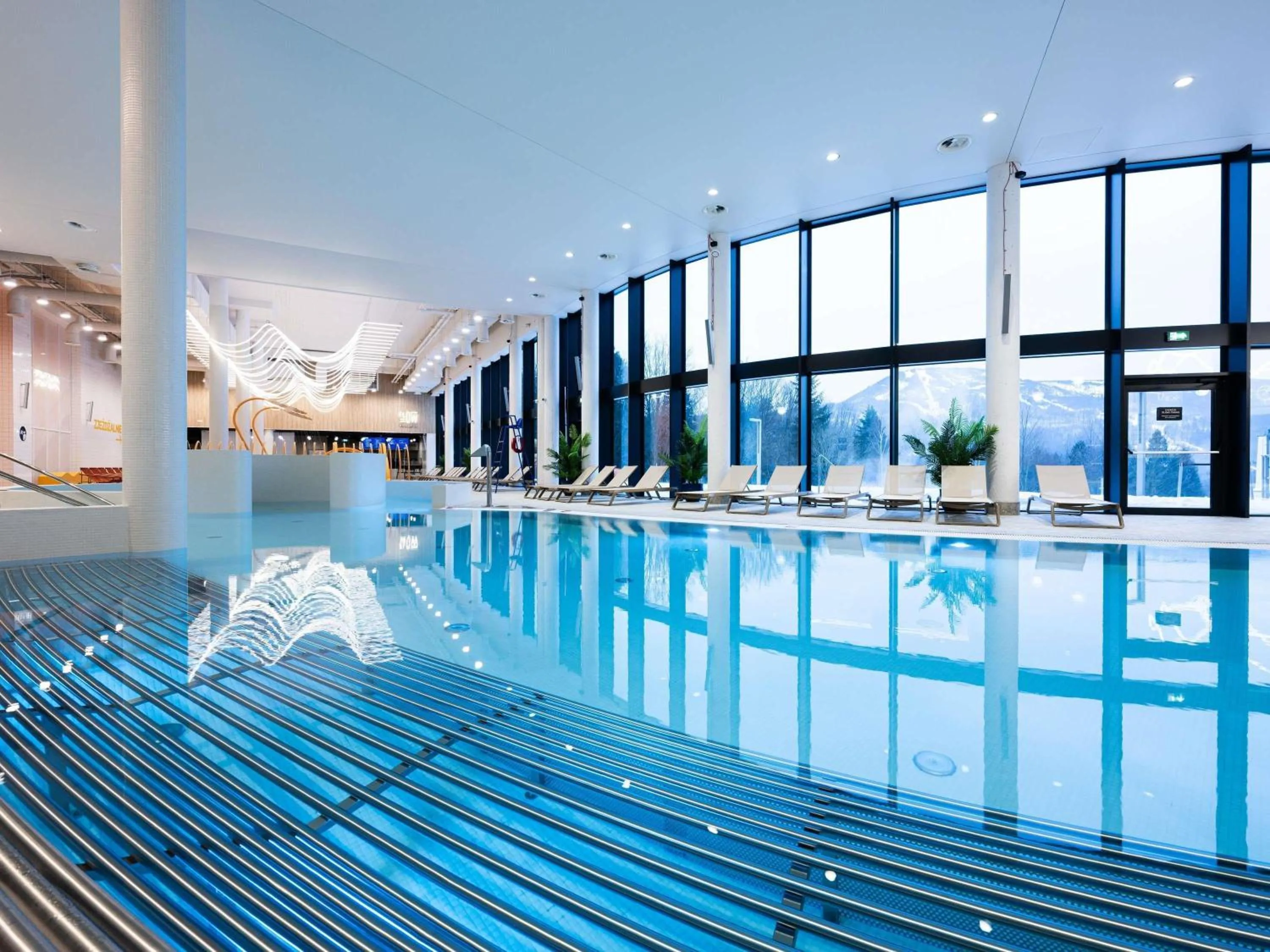 Pool view in Mercure Szczyrk Resort