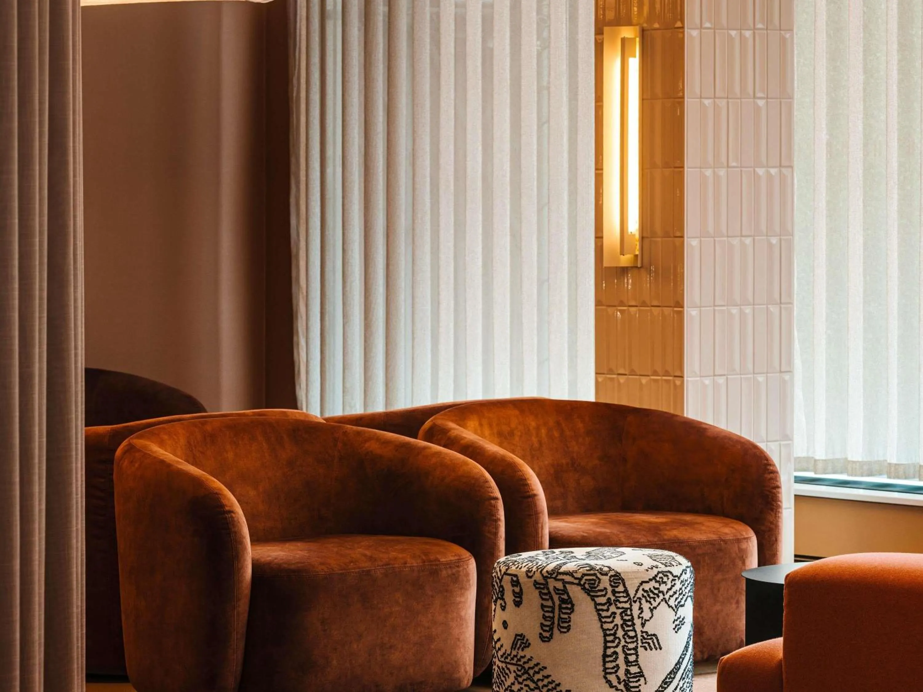 Lounge or bar in Mercure London Earls Court