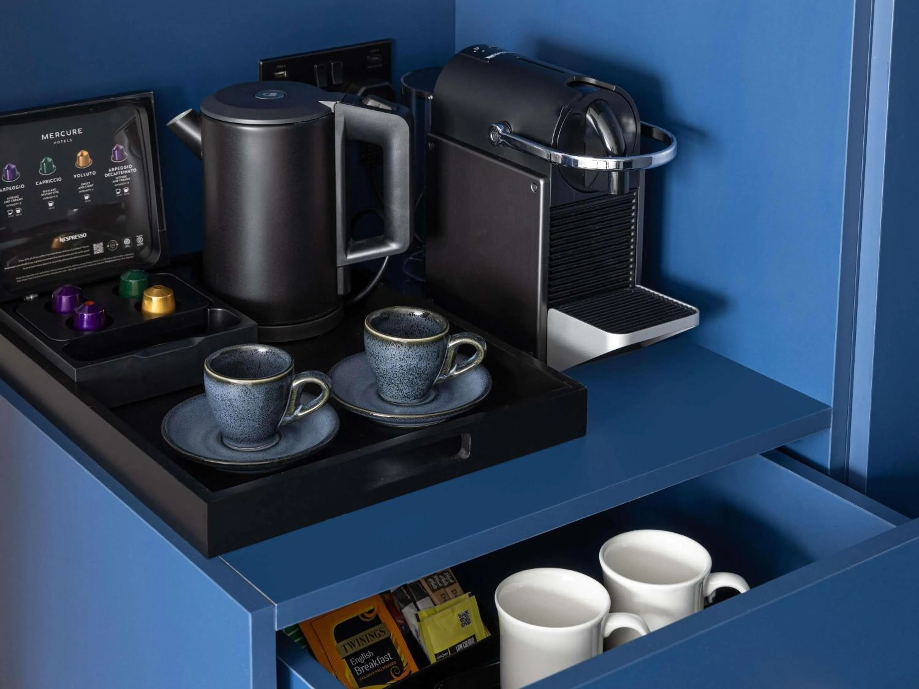 Bedroom in Mercure London Earls Court