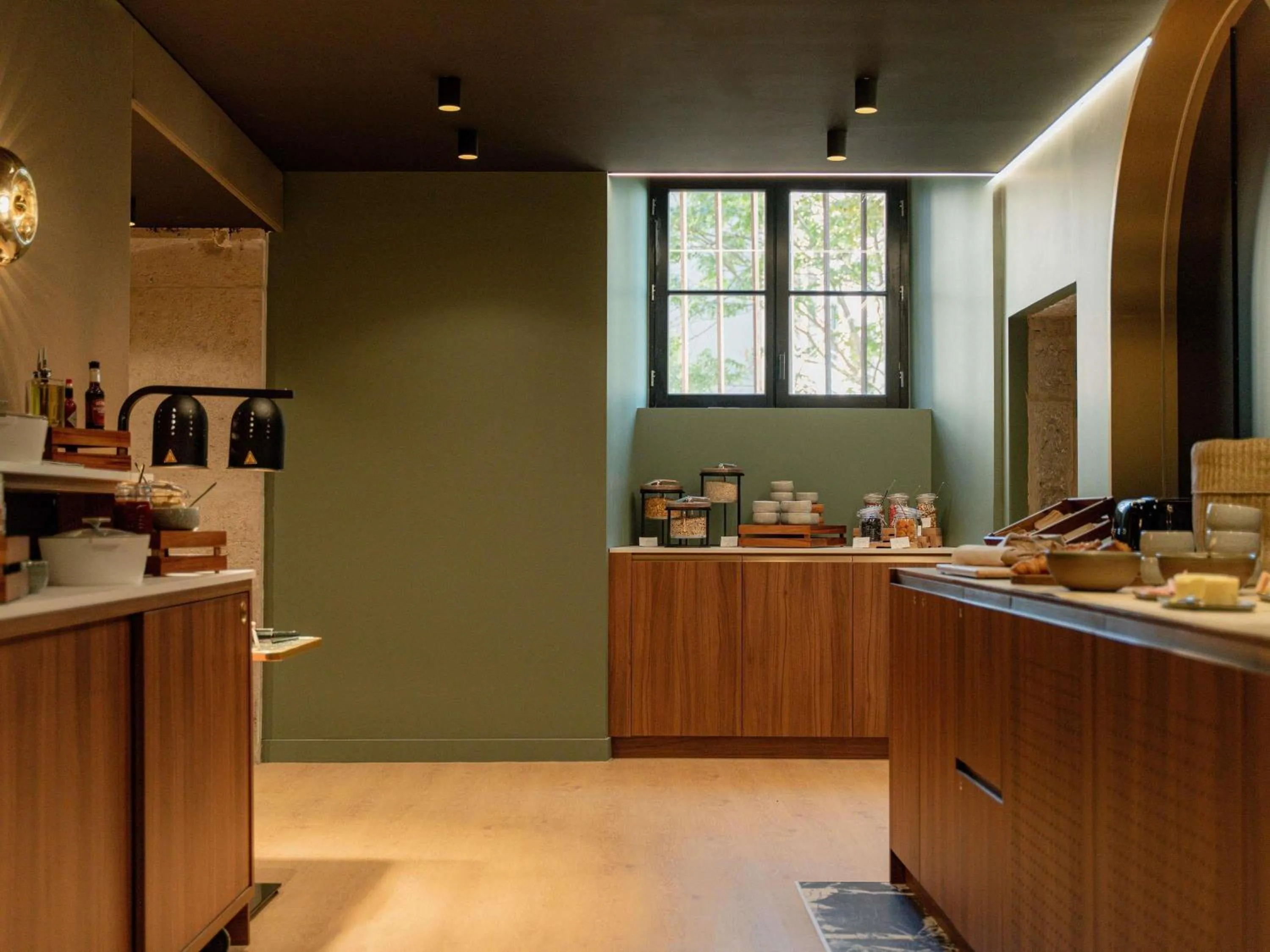 Breakfast in Hôtel Fort St Laurent Lyon - Handwritten Collection