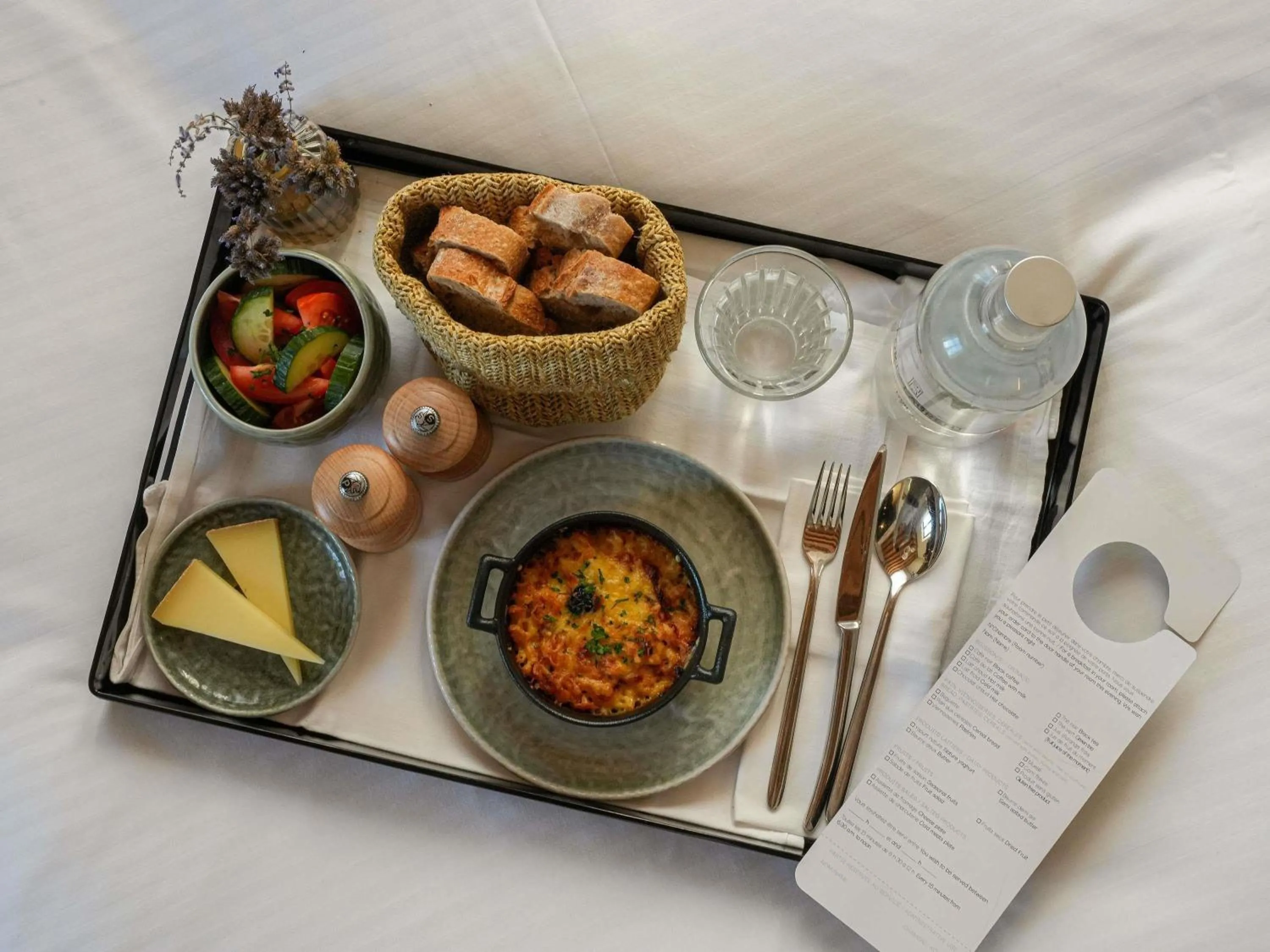 Property building in Hôtel Fort St Laurent Lyon - Handwritten Collection