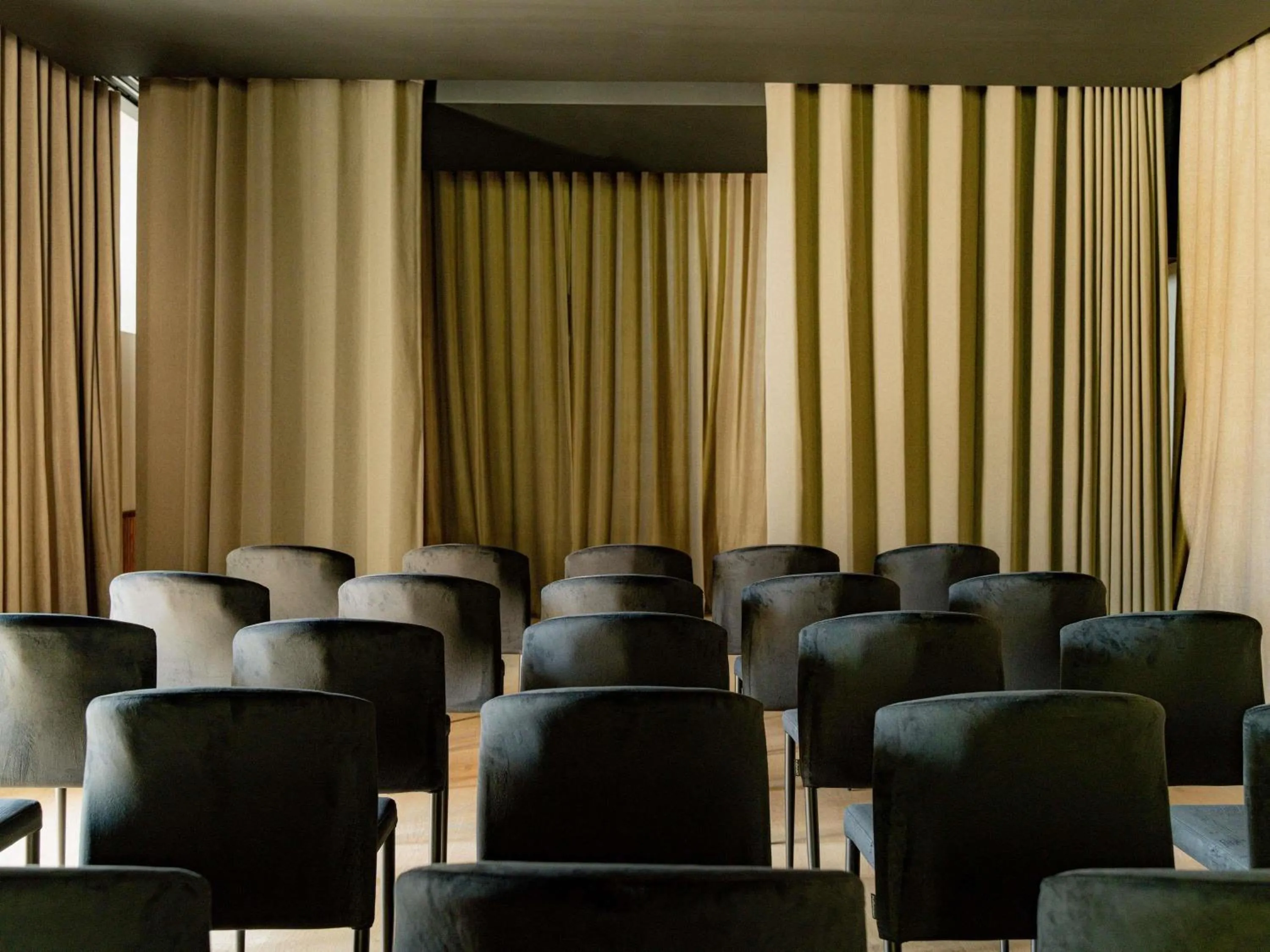 Other in Hôtel Fort St Laurent Lyon - Handwritten Collection