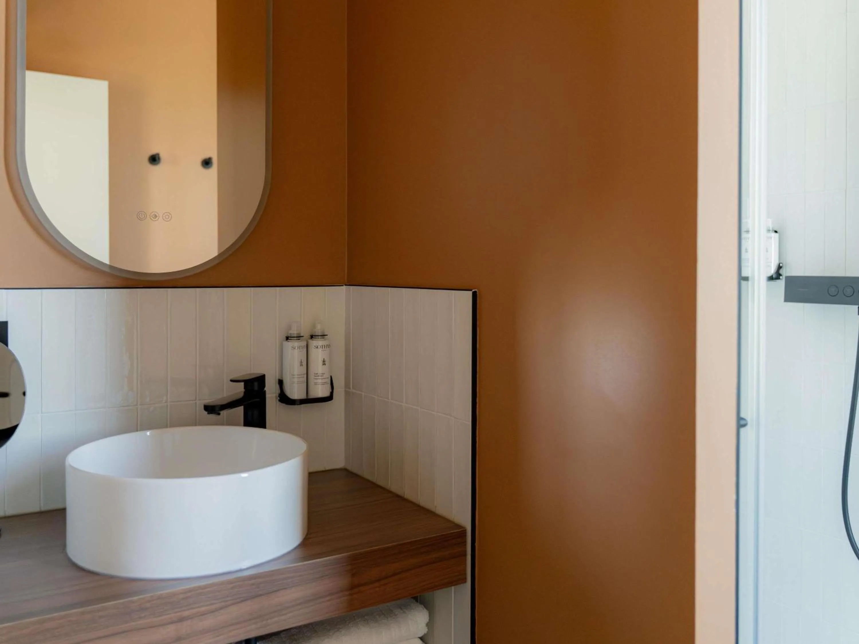 Bedroom in Hôtel Fort St Laurent Lyon - Handwritten Collection