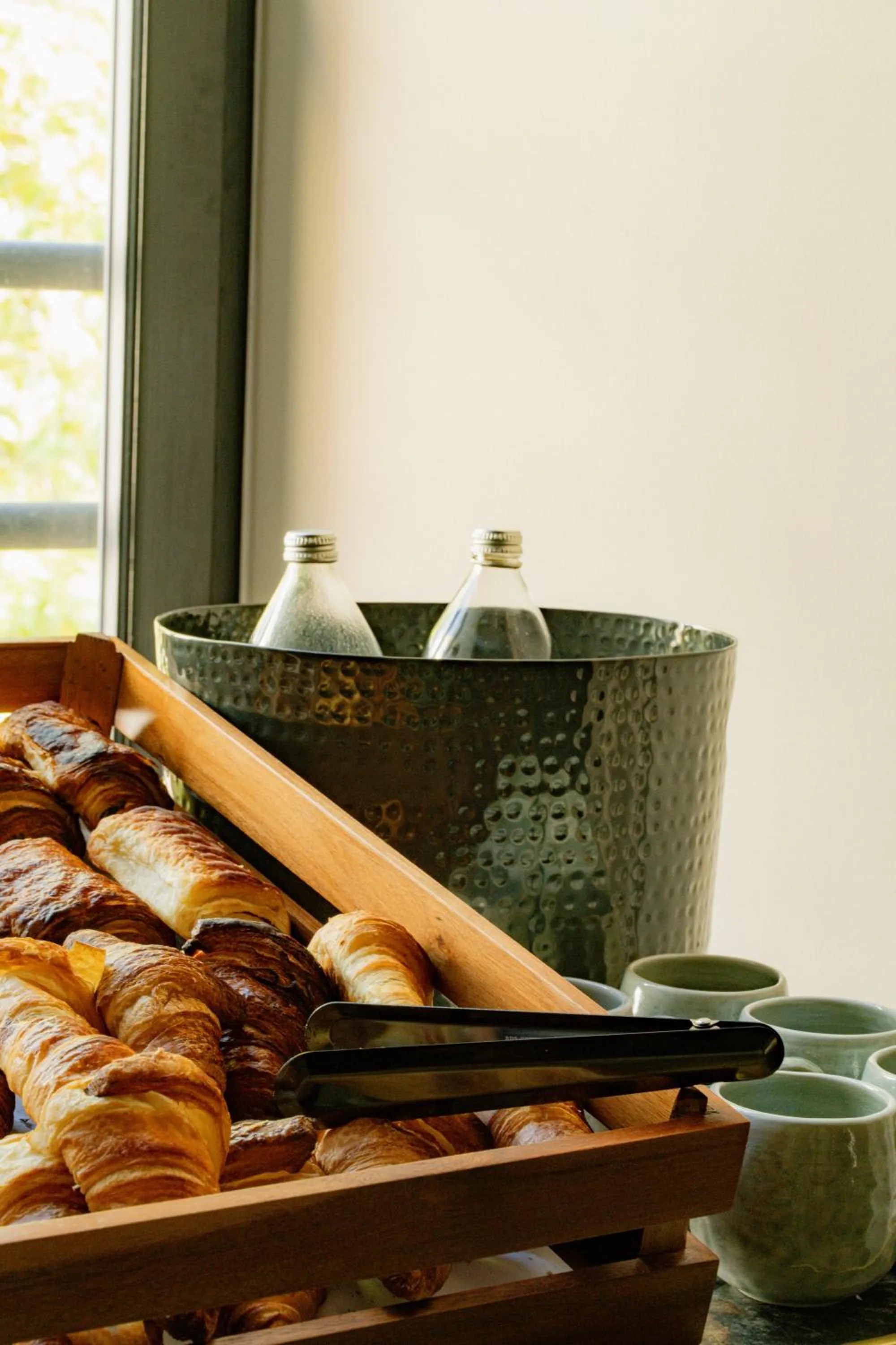 Breakfast in Hôtel Fort St Laurent Lyon - Handwritten Collection