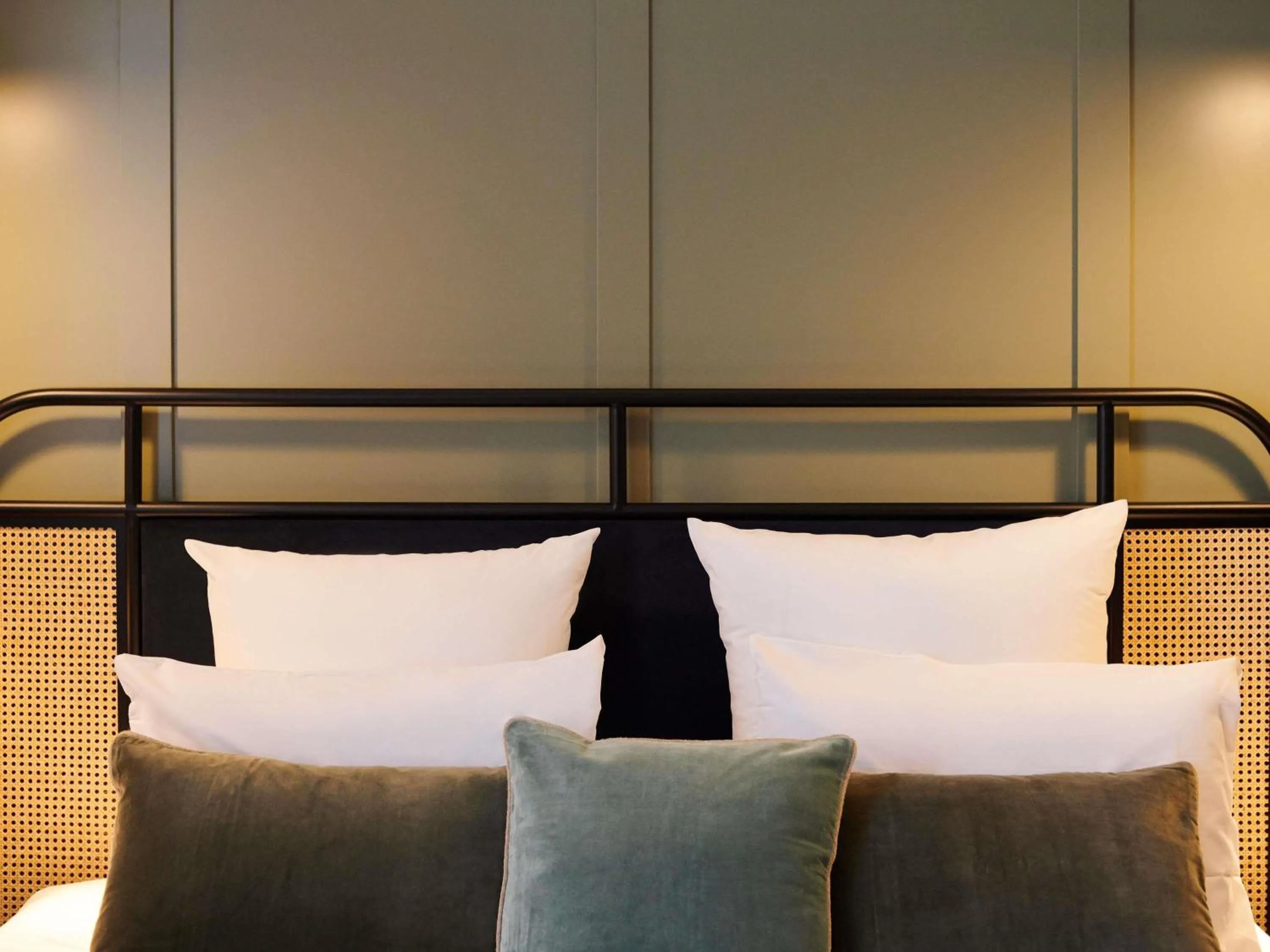 Bedroom, Bed in Square Lodge Hotel Accor - La Roche-sur-Yon