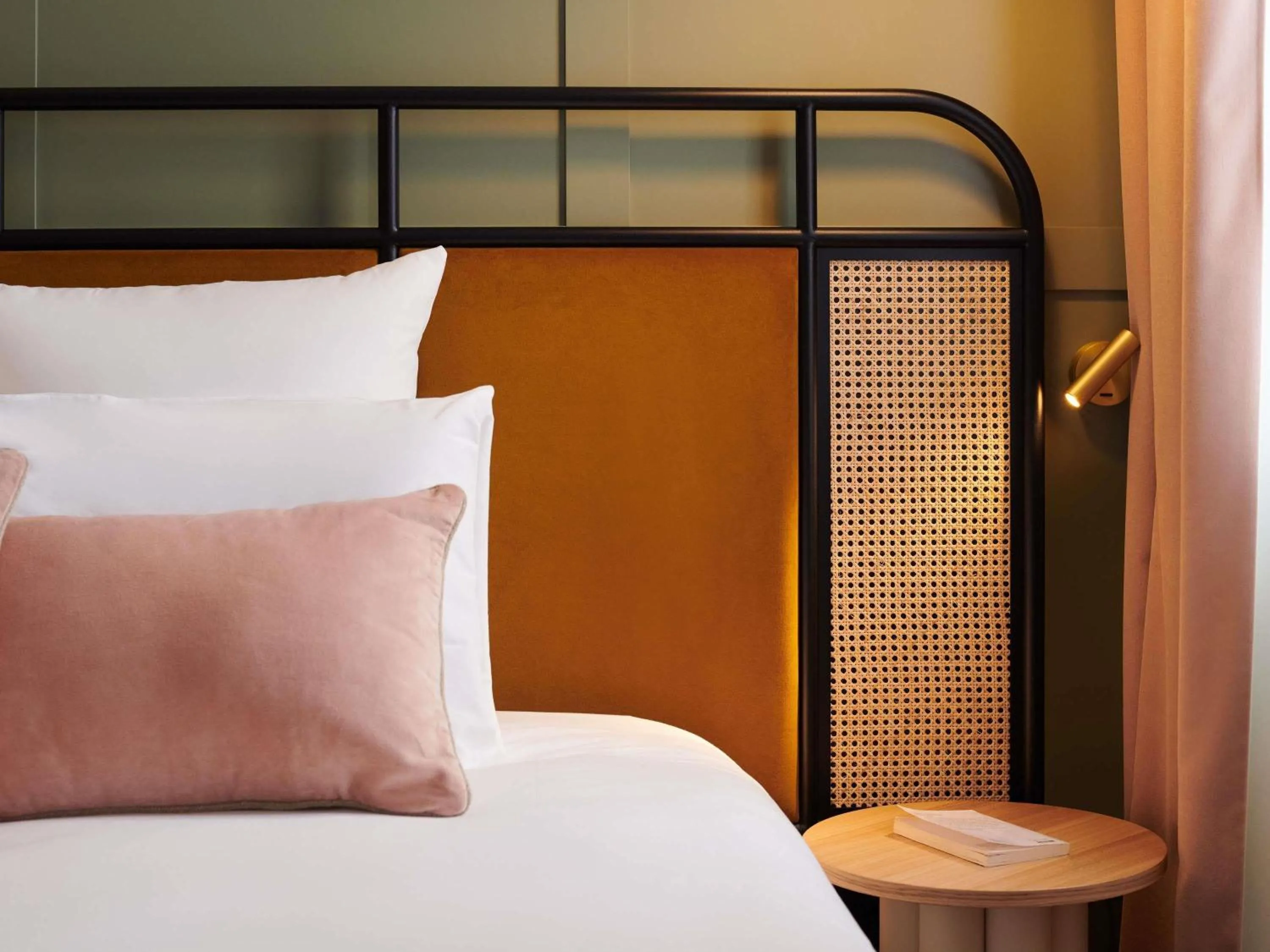 Bedroom, Bed in Square Lodge Hotel Accor - La Roche-sur-Yon