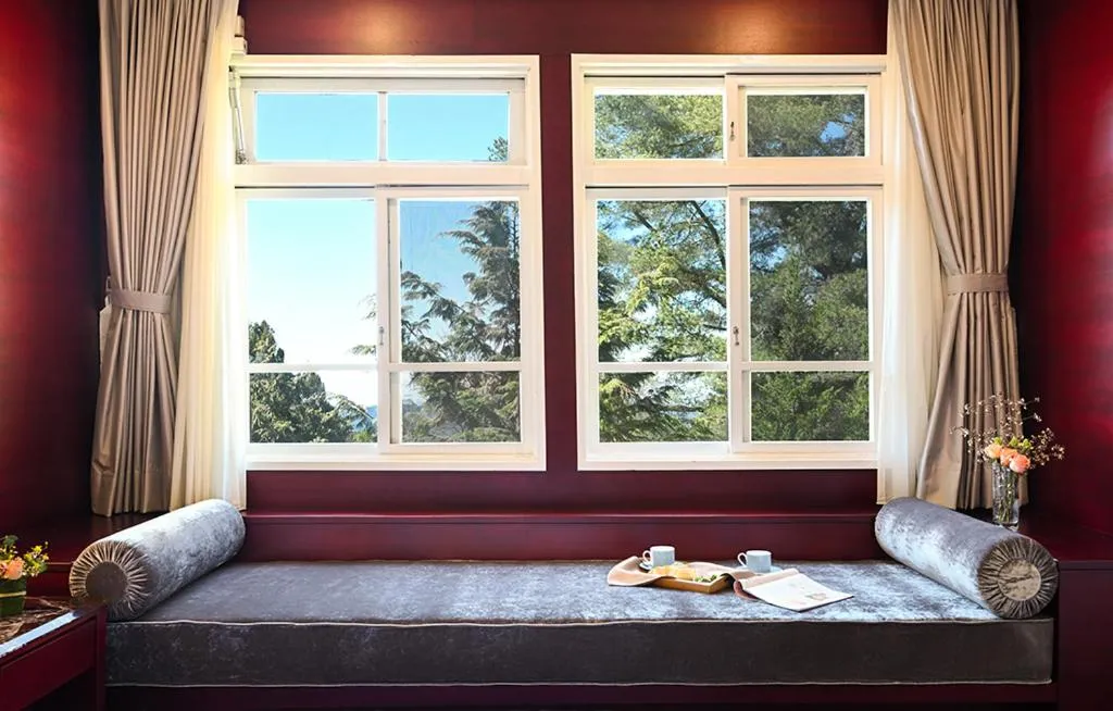 Bed in Alishan Hotel