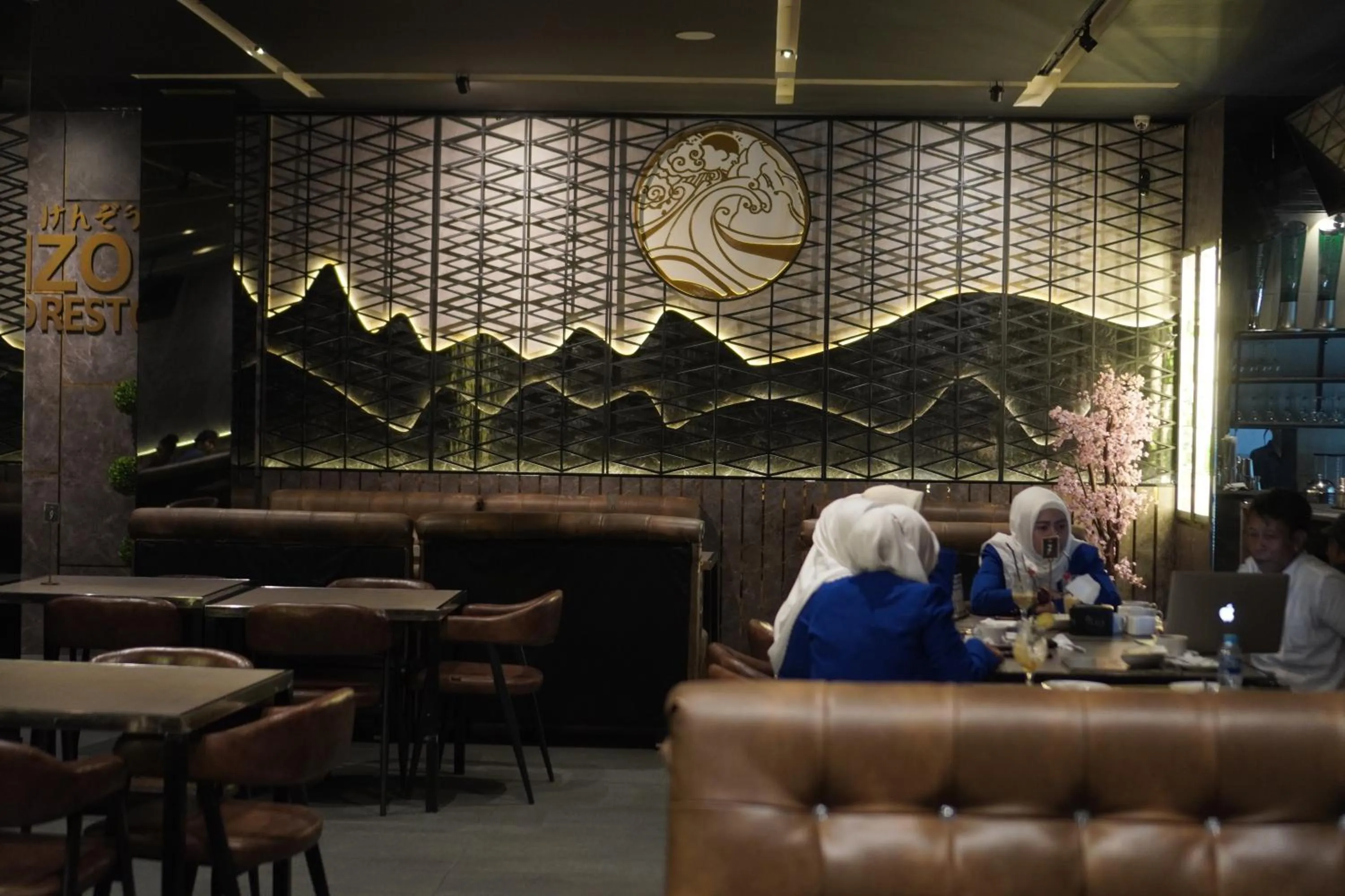 Restaurant/places to eat in My Home Hotel Pontianak