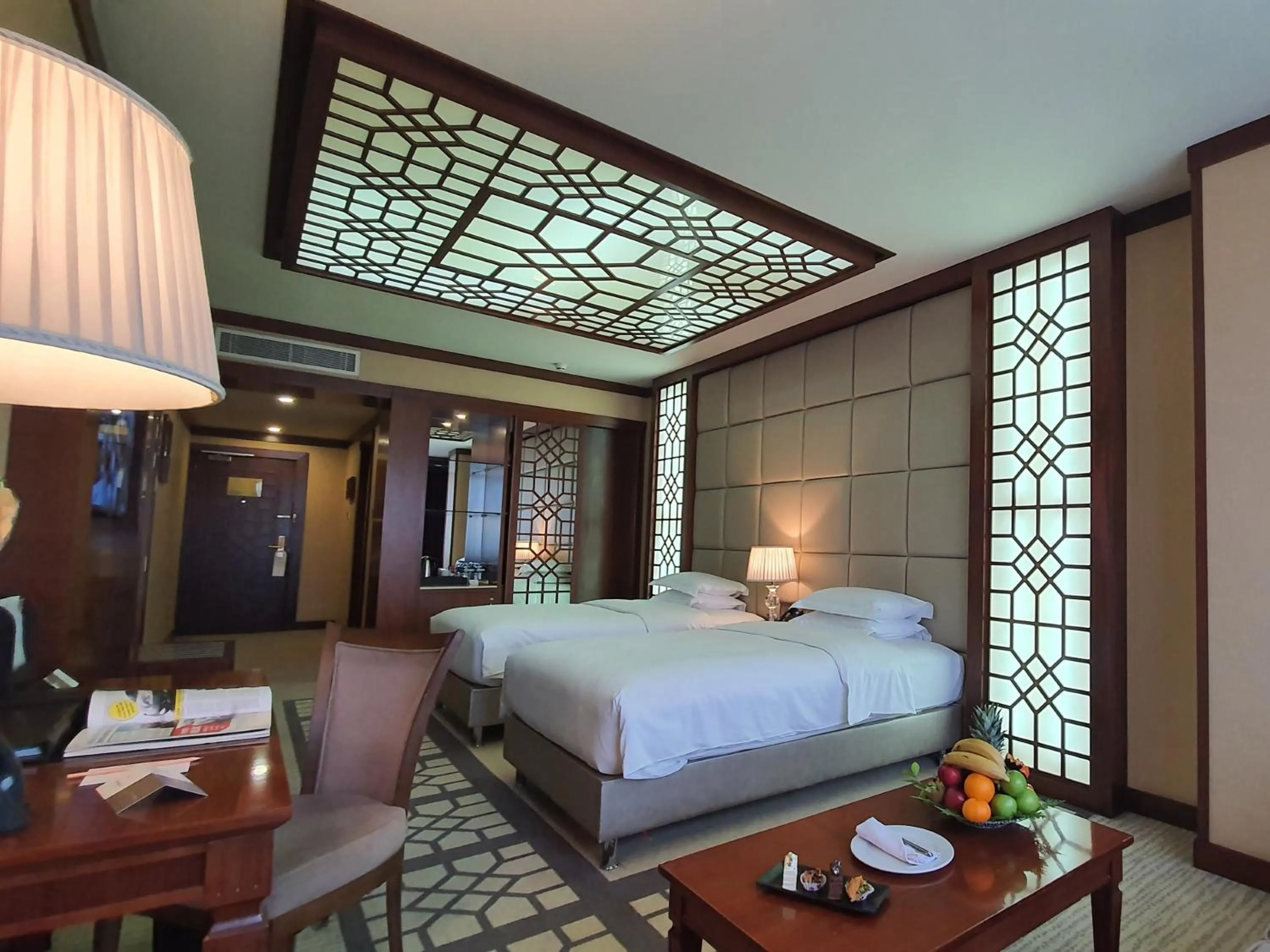 Photo of the whole room, Bed in Cristal Erbil Hotel