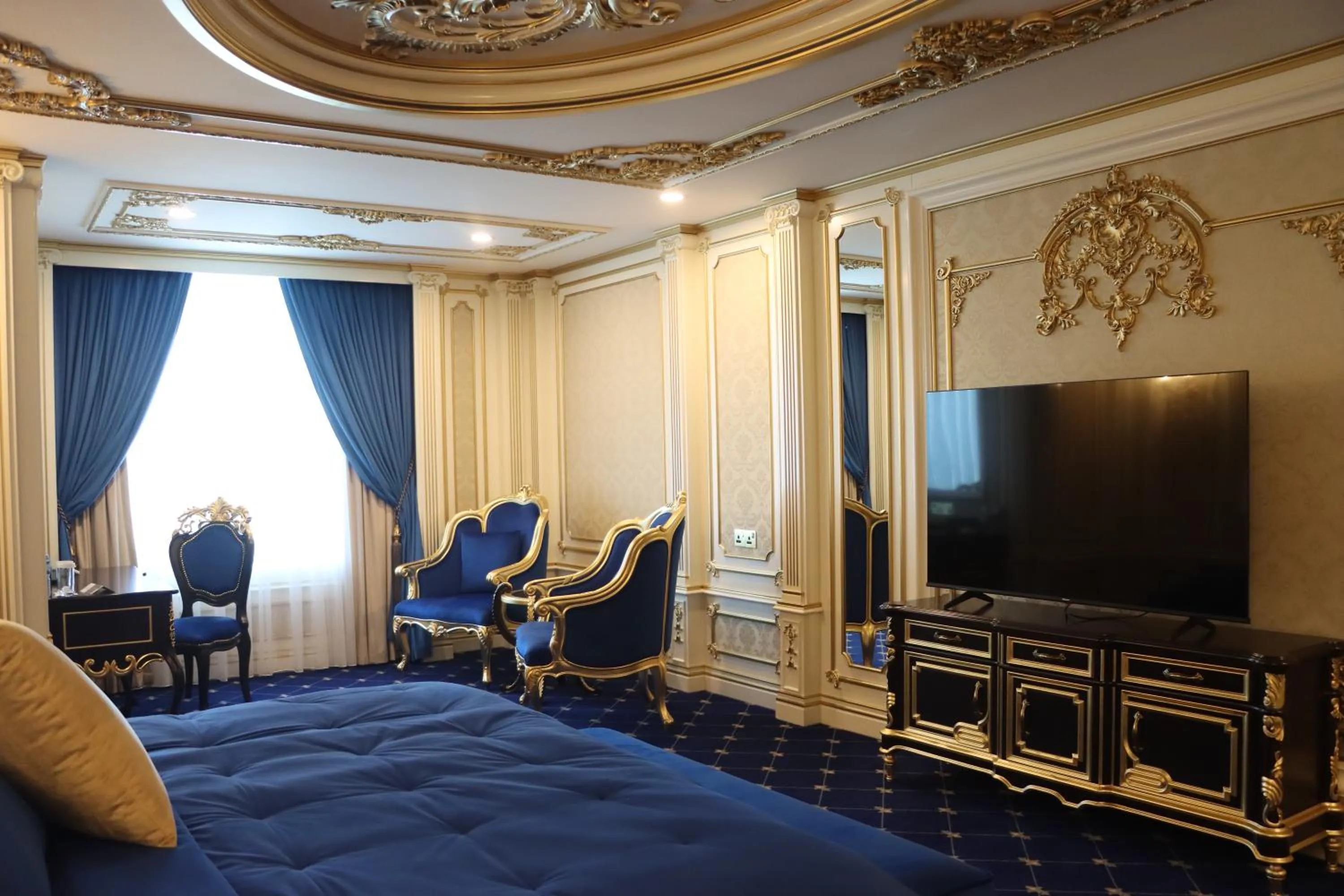 Bed in Cristal Erbil Hotel