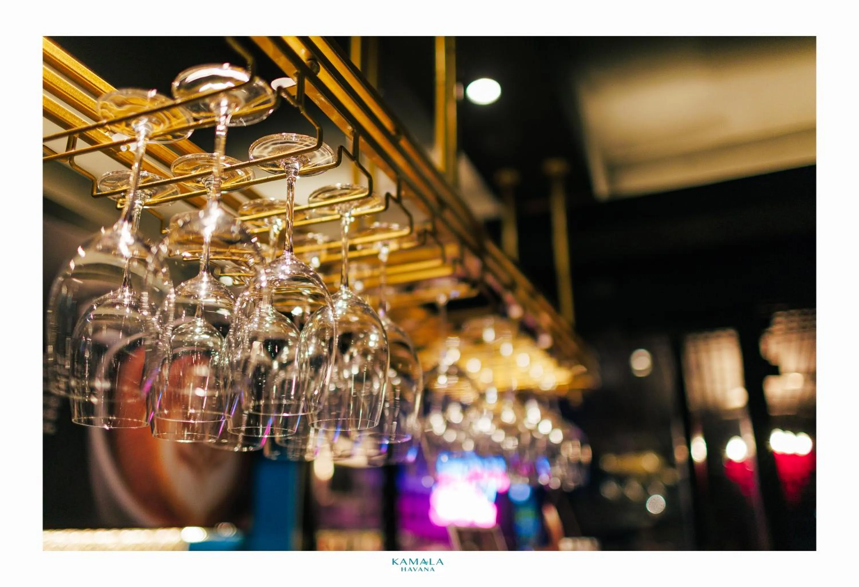 Lounge or bar in Kamala Havana Hotel and Cafe