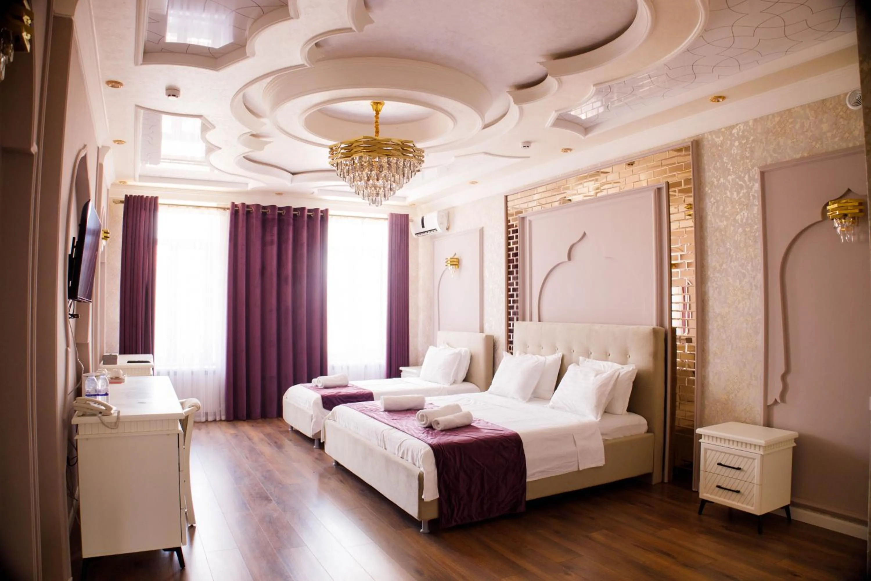 Bed in Hotel Dali Samarkand