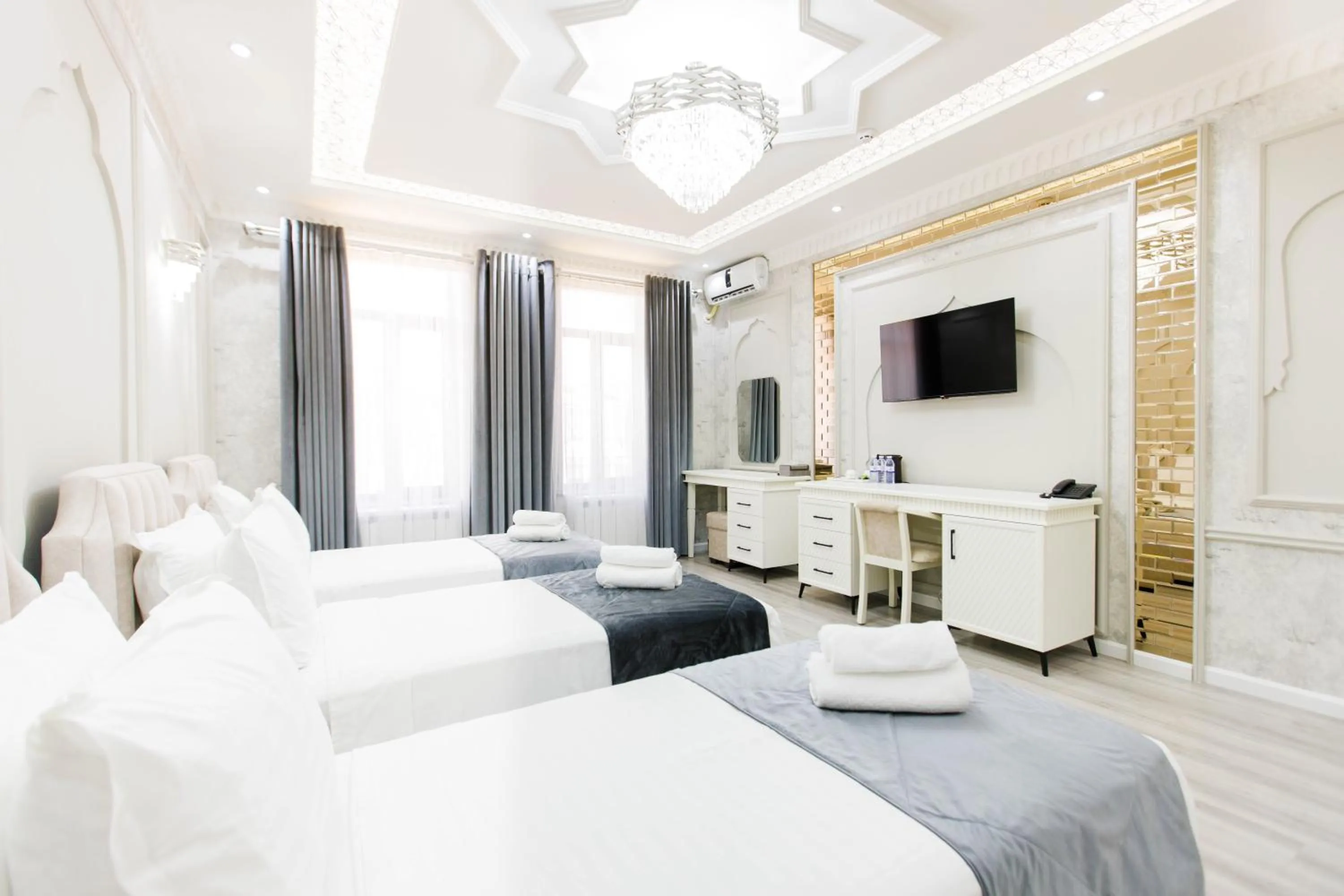 Bed in Hotel Dali Samarkand