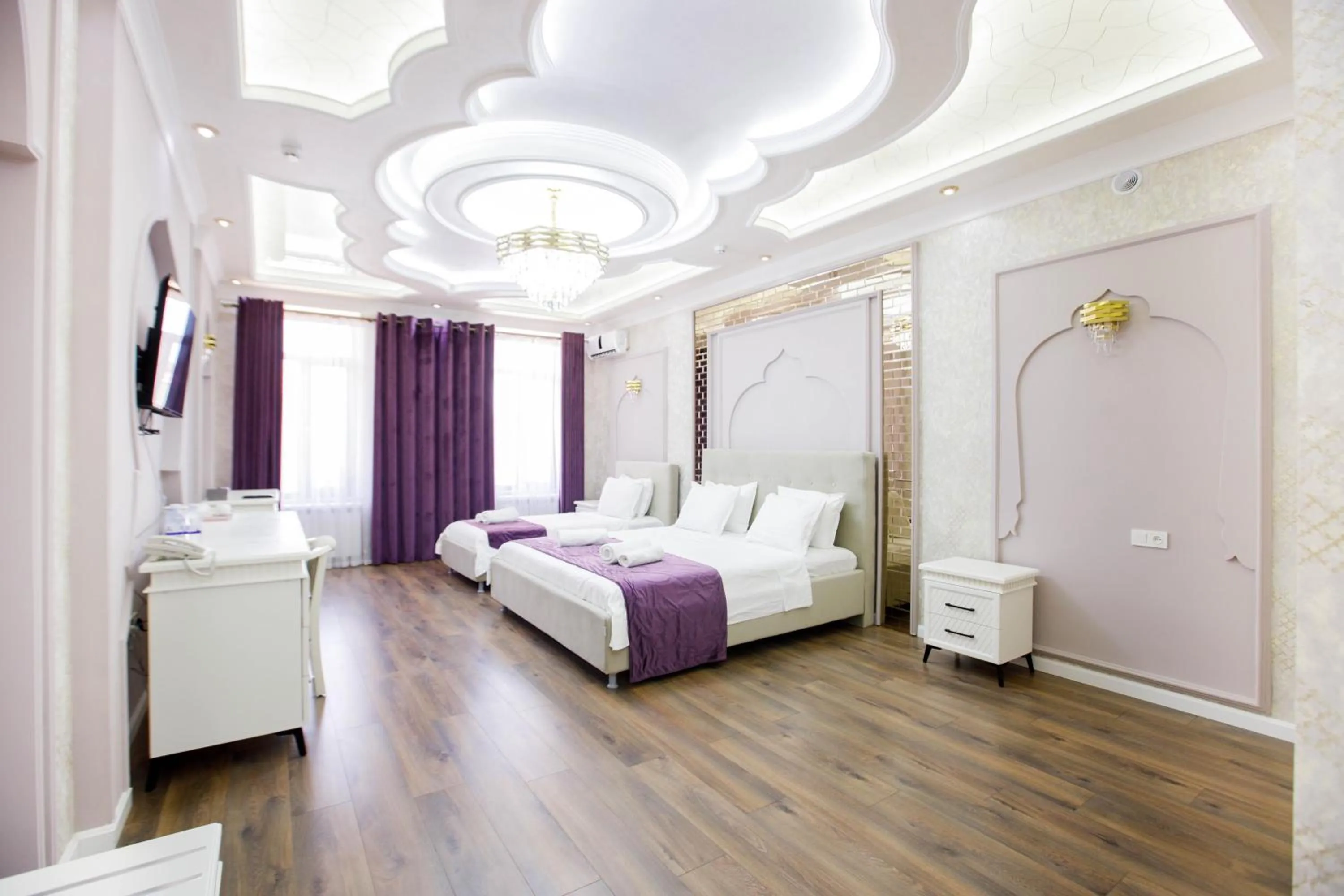 Bed in Hotel Dali Samarkand