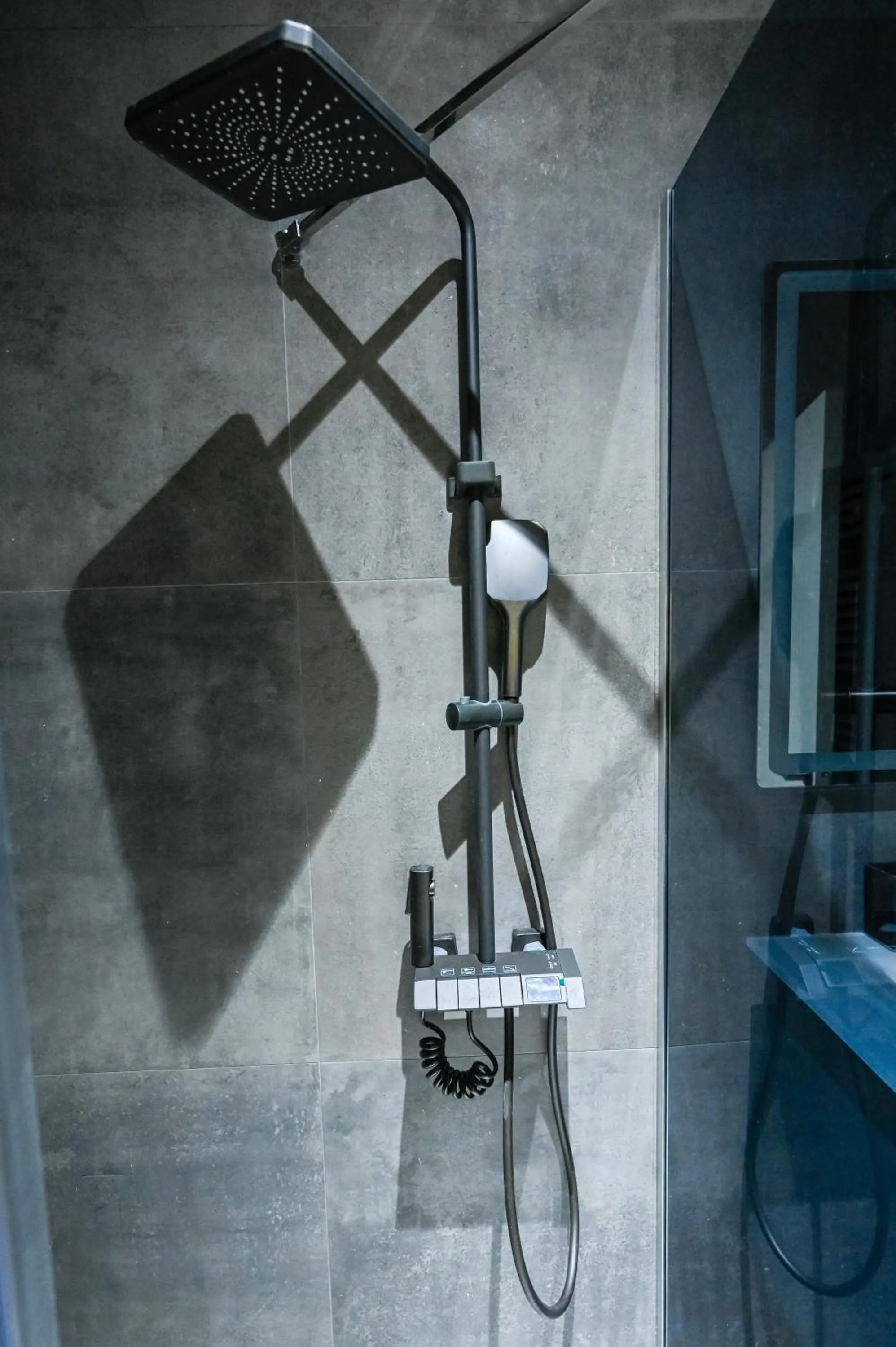 Shower in Grey Star Hotel