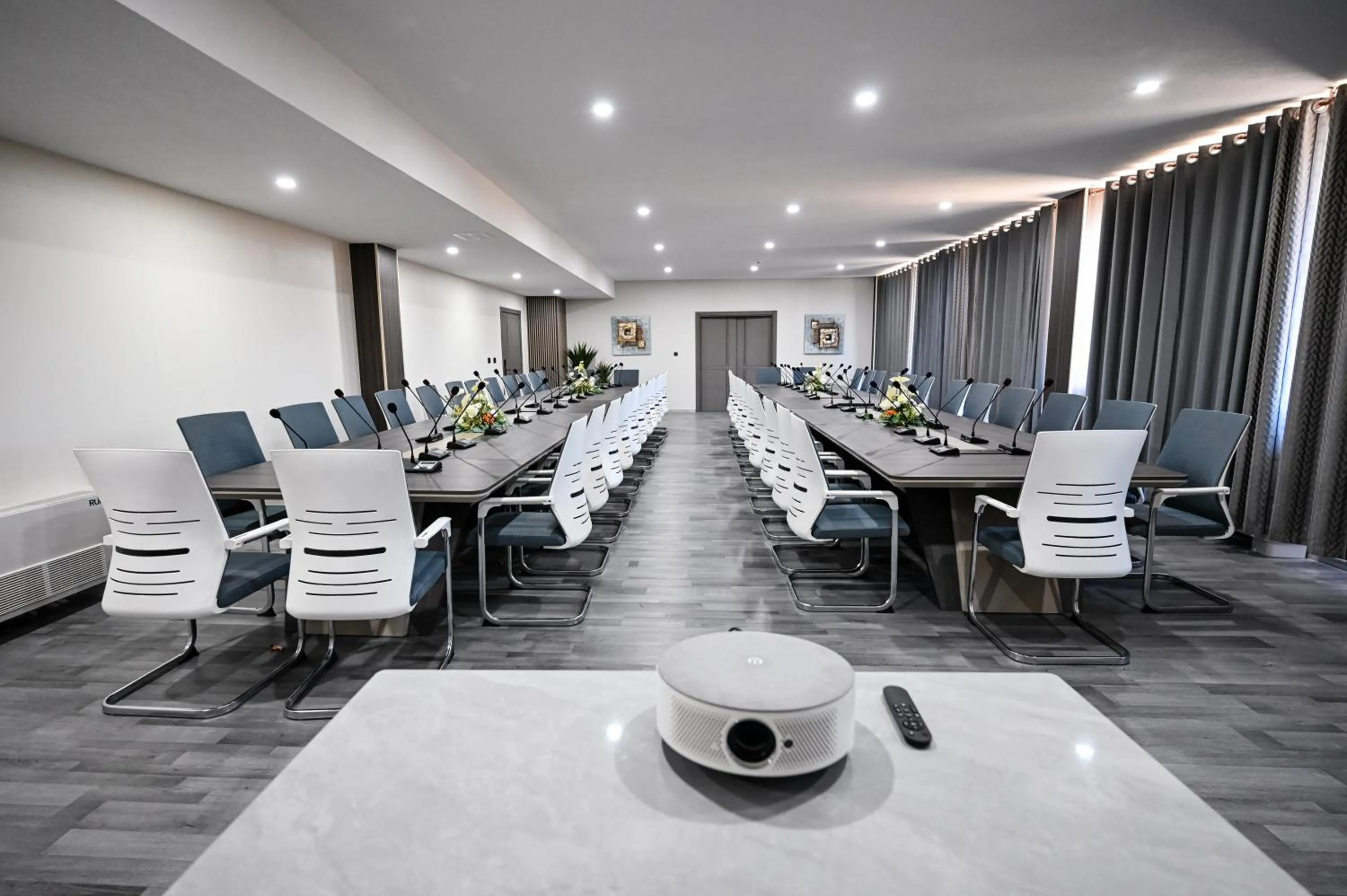 Business facilities in Grey Star Hotel