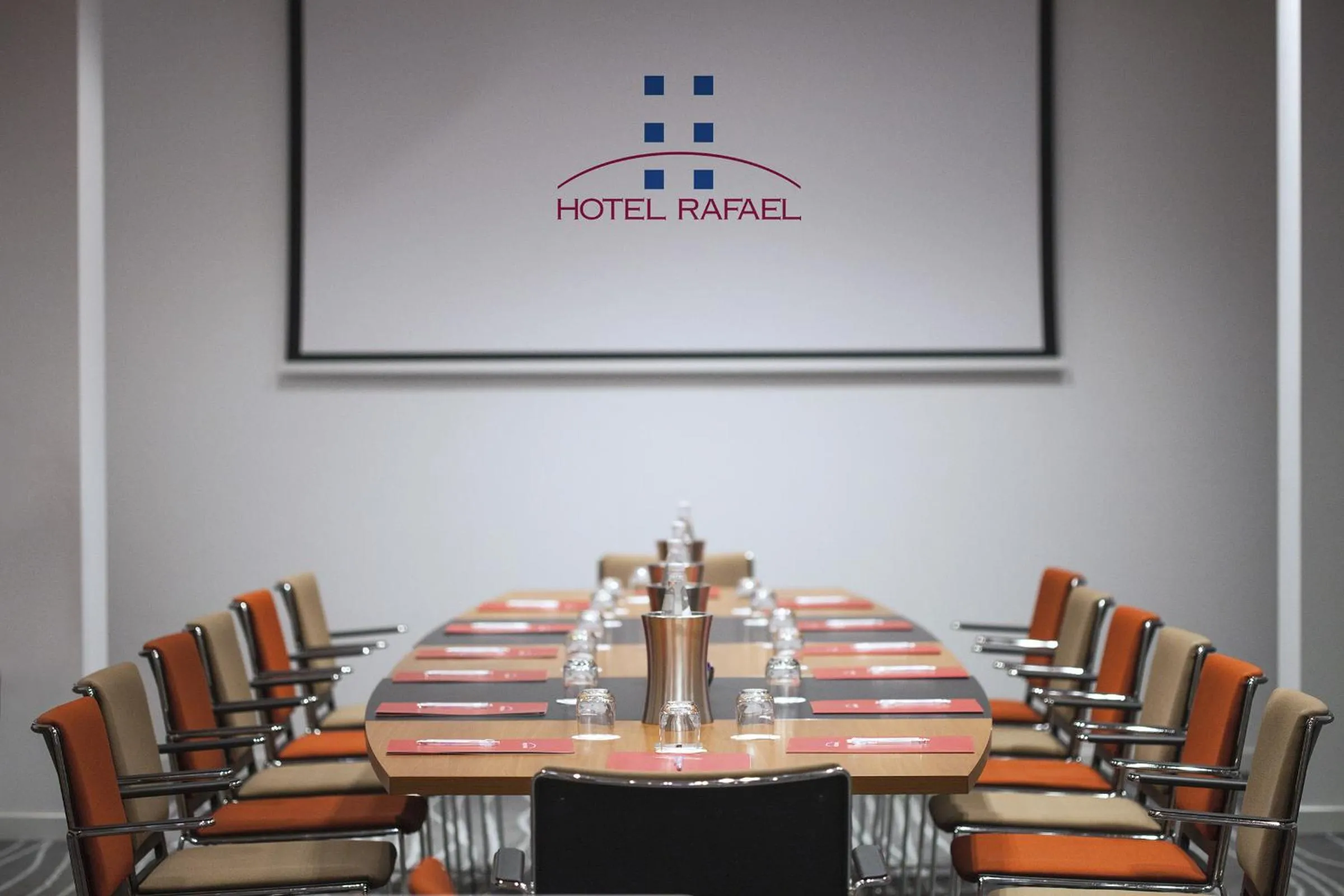 Meeting/conference room in Hotel Rafael