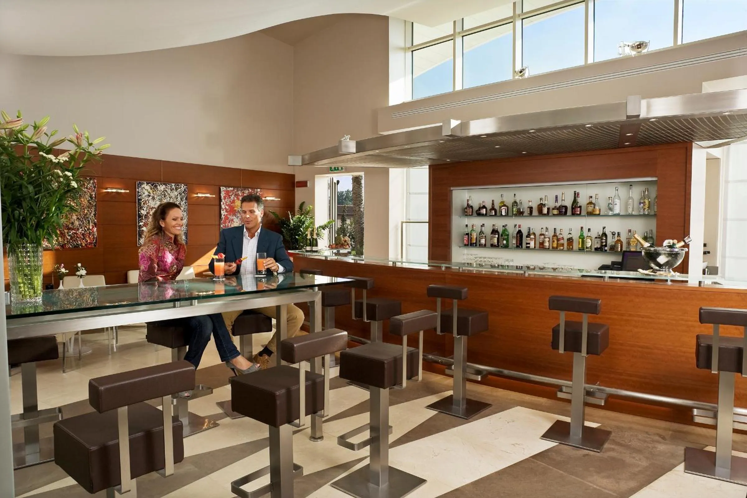 People in Hotel Rafael