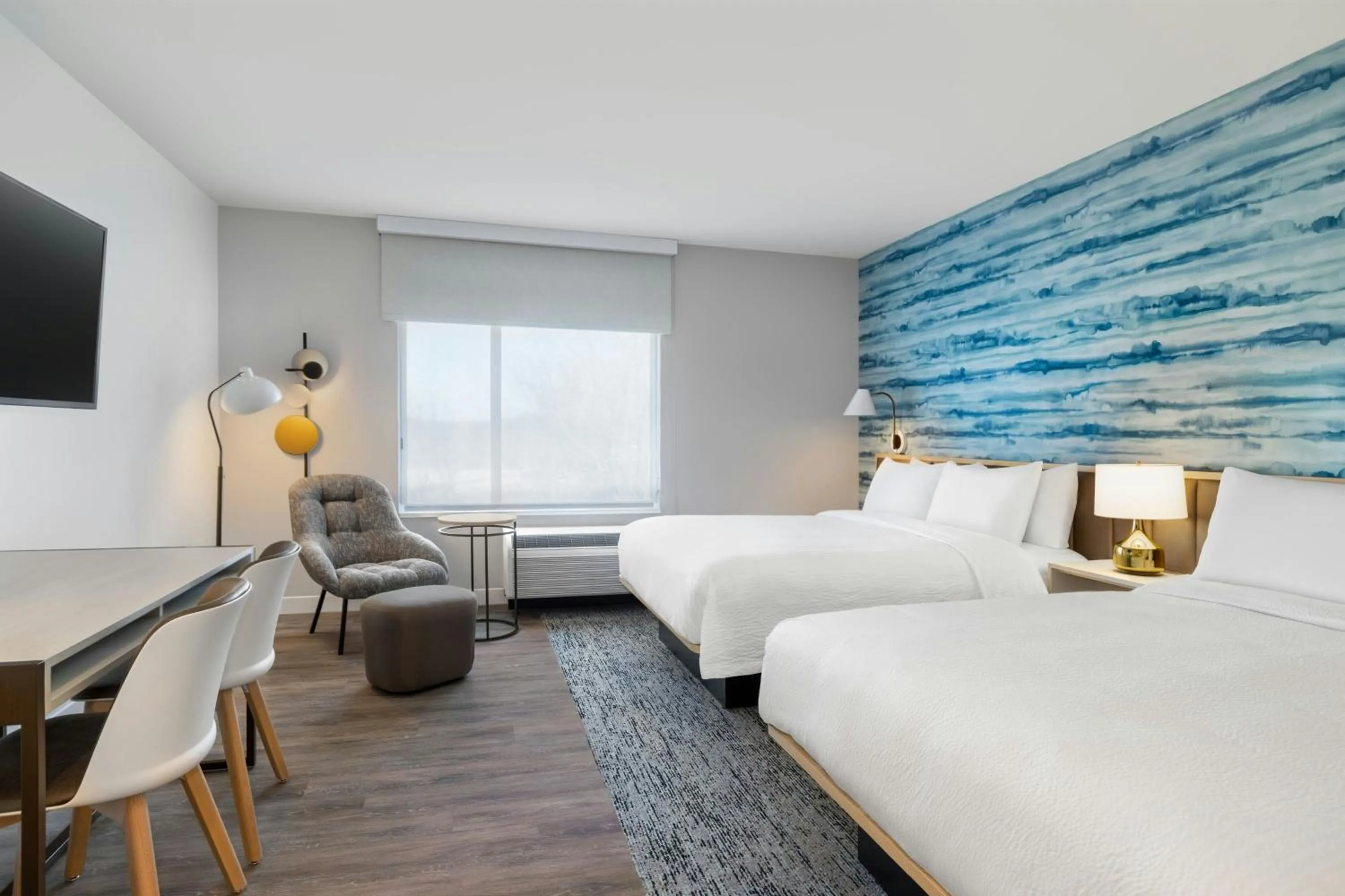 Photo of the whole room, Bed in TownePlace Suites by Marriott Geneva at SPIRE Academy