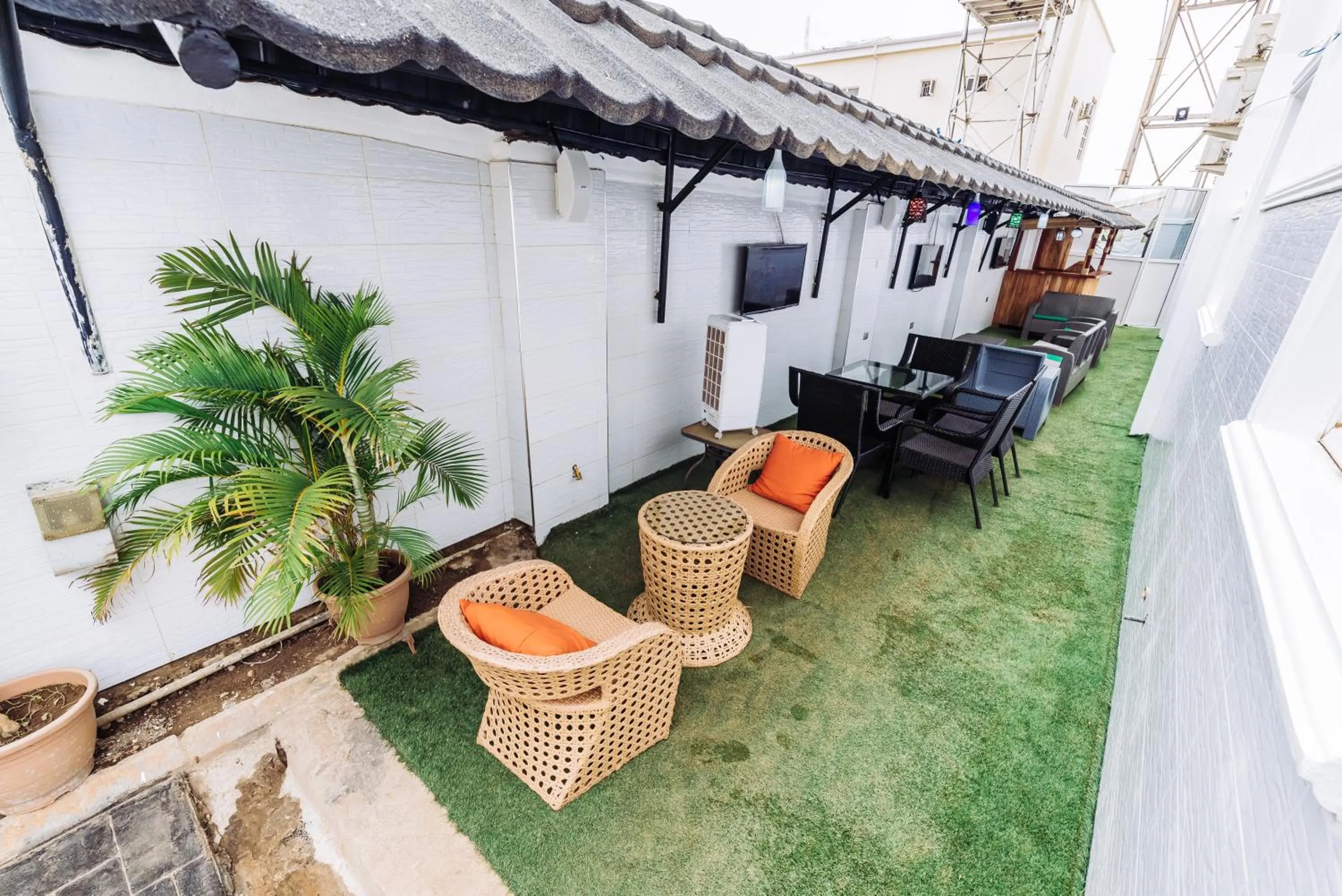 Lounge or bar in Tranquil Mews Hotel