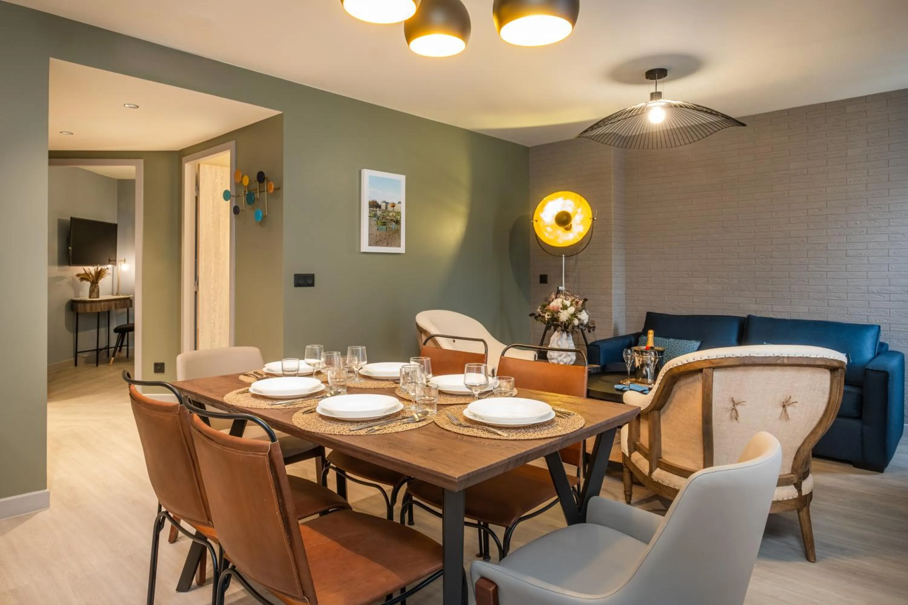 Living room in Appart'hôtel East Paris Suite