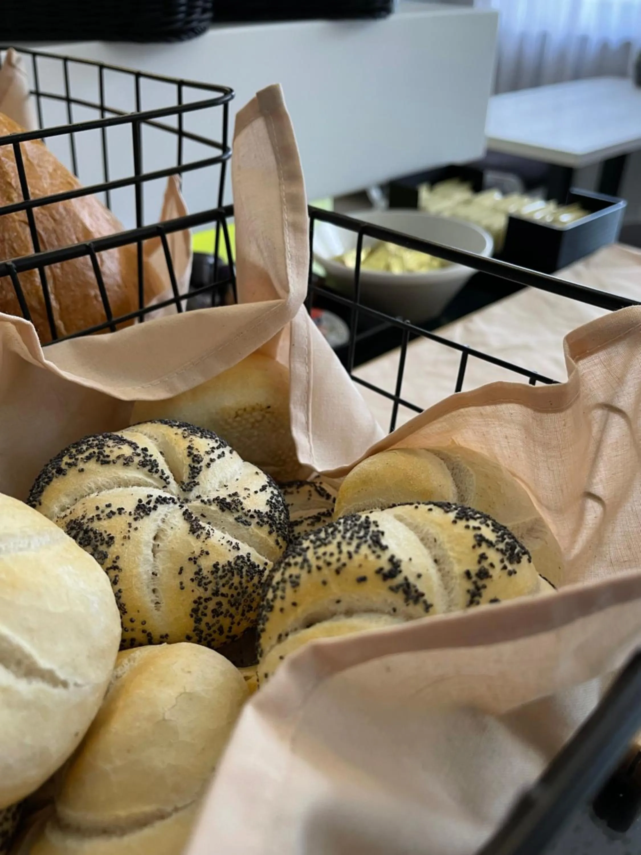 Breakfast in Hotel Garden