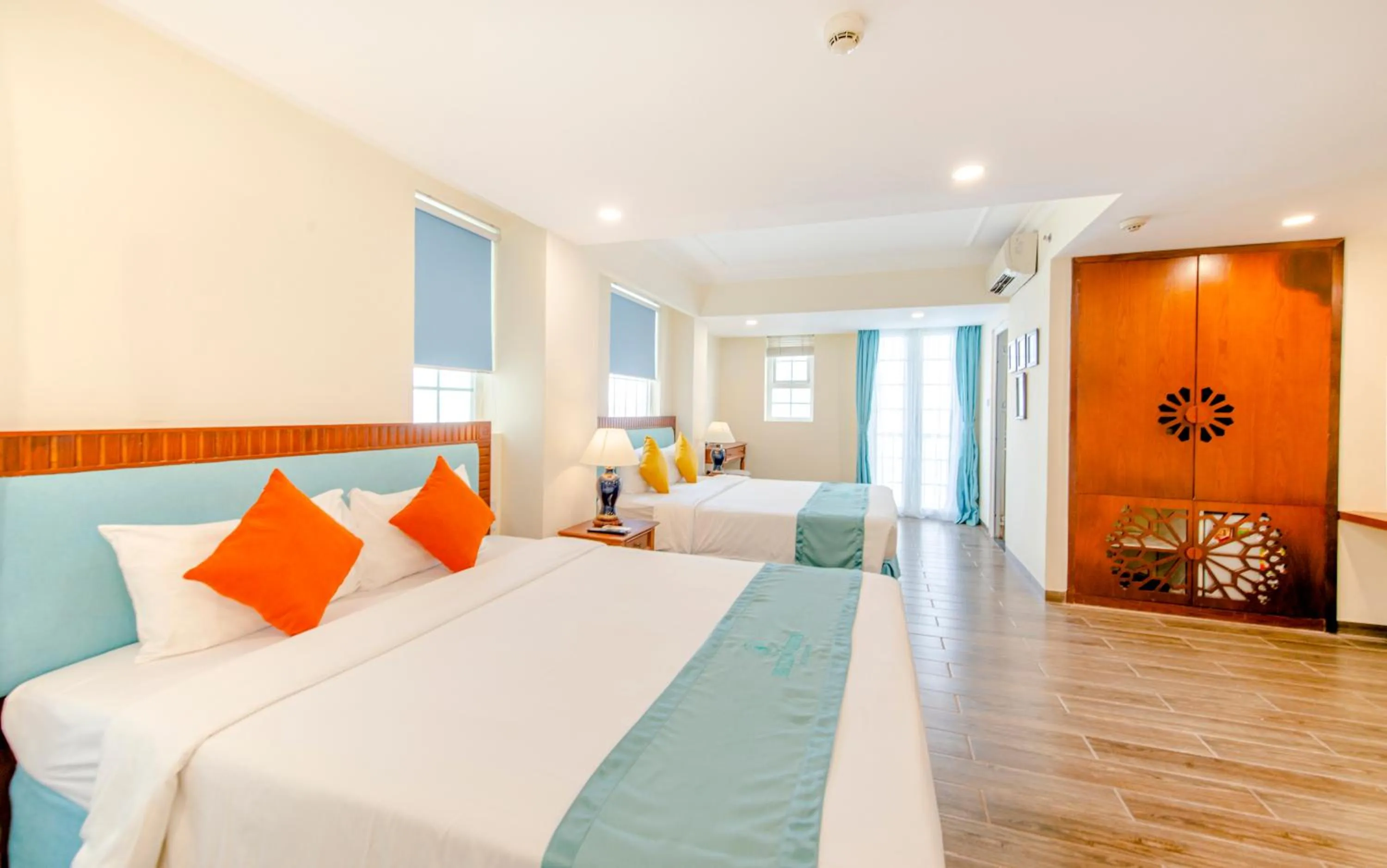 Bed in Pavillon Garden Hotel