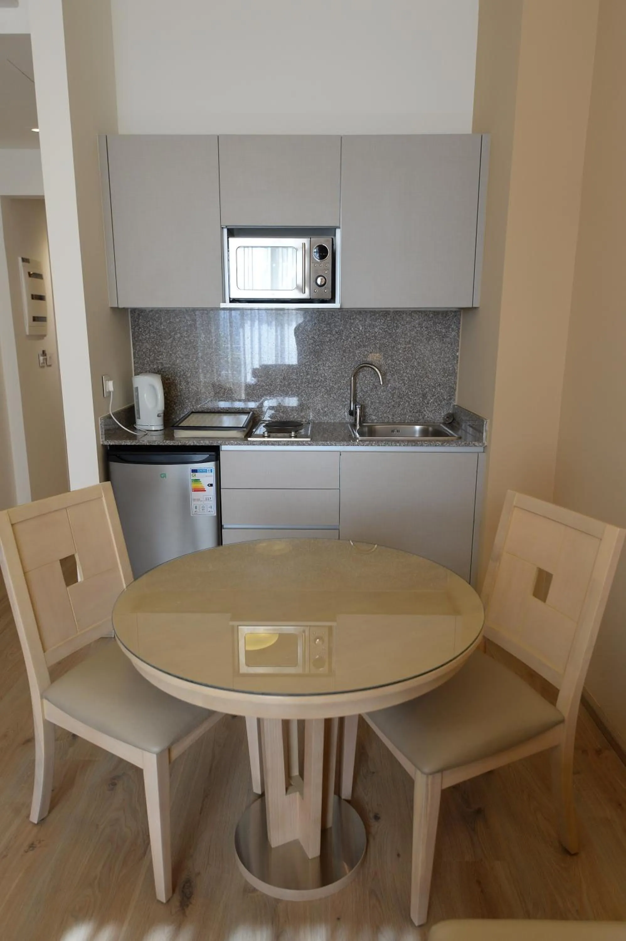 Kitchen or kitchenette in Nest 1 Hotel