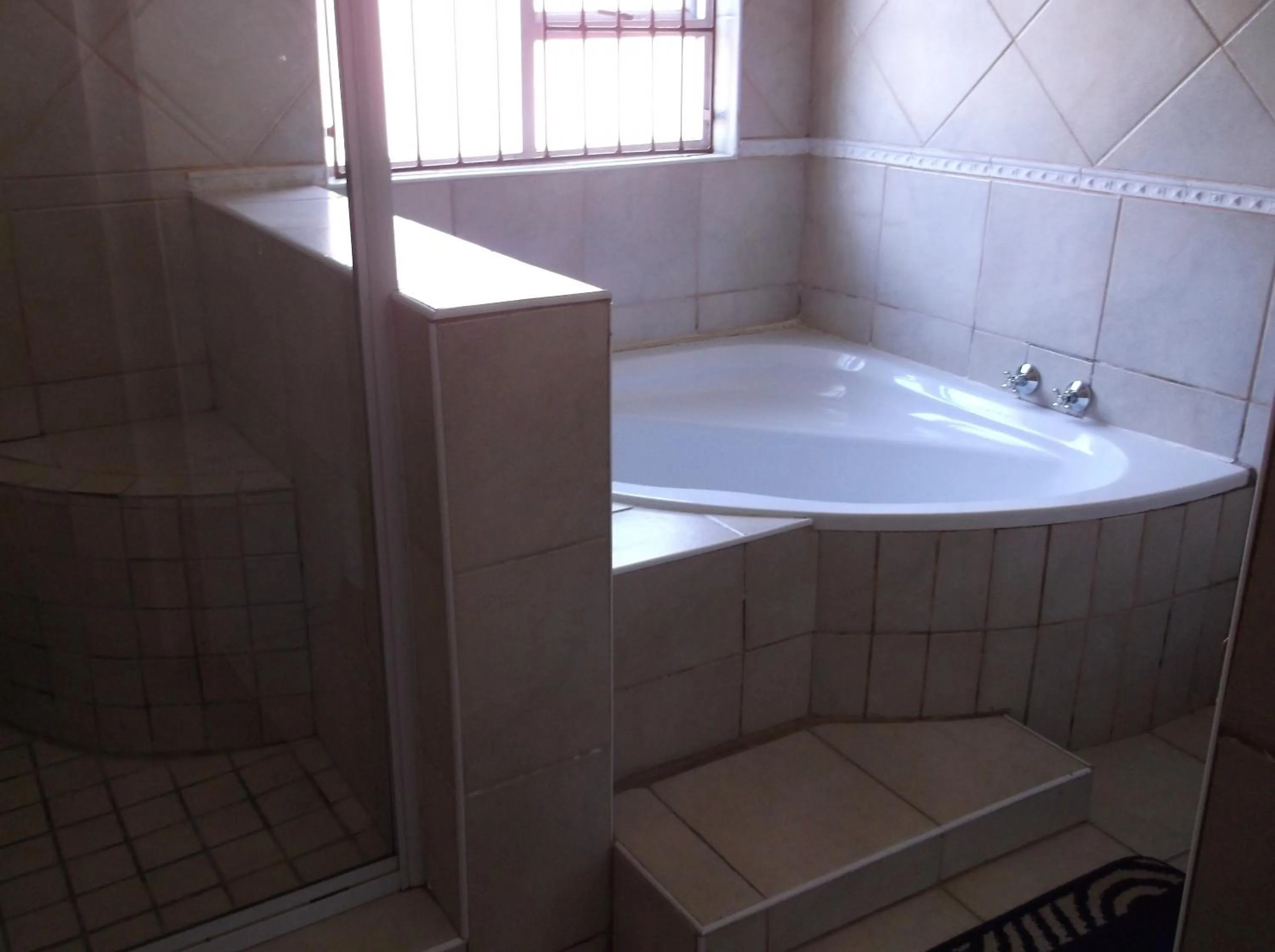 Day in Stone Crescent Hotel