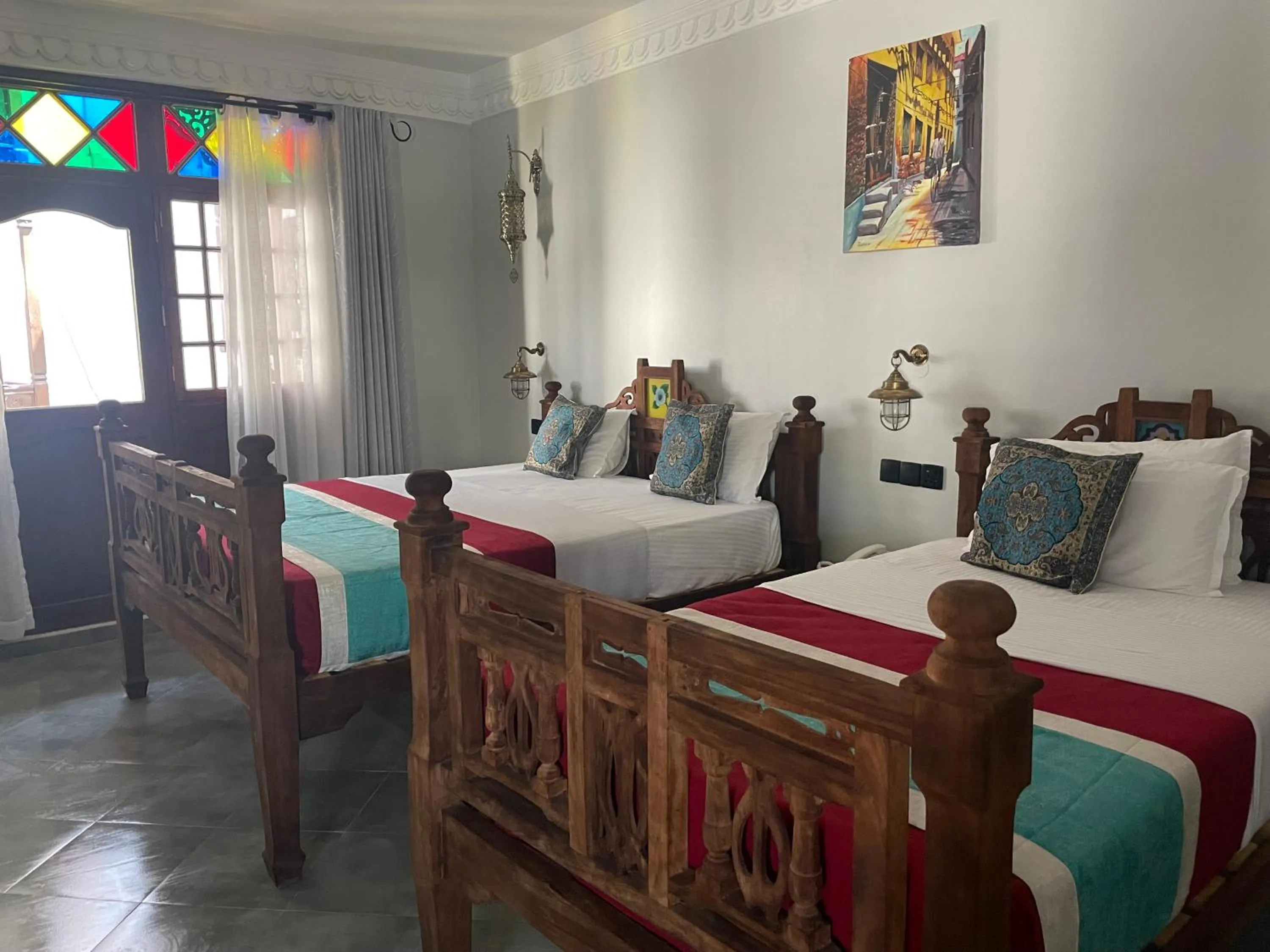 Bed in Mizingani Seafront Hotel