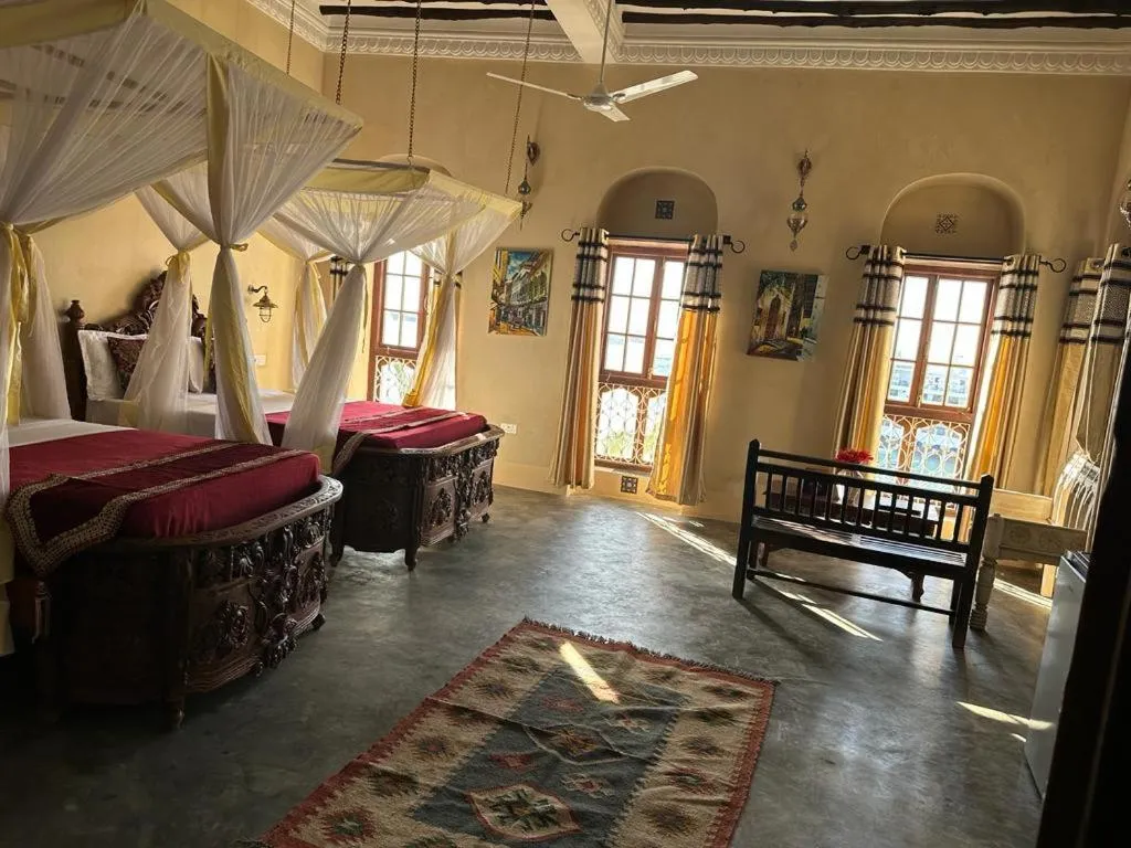 Bed in Mizingani Seafront Hotel