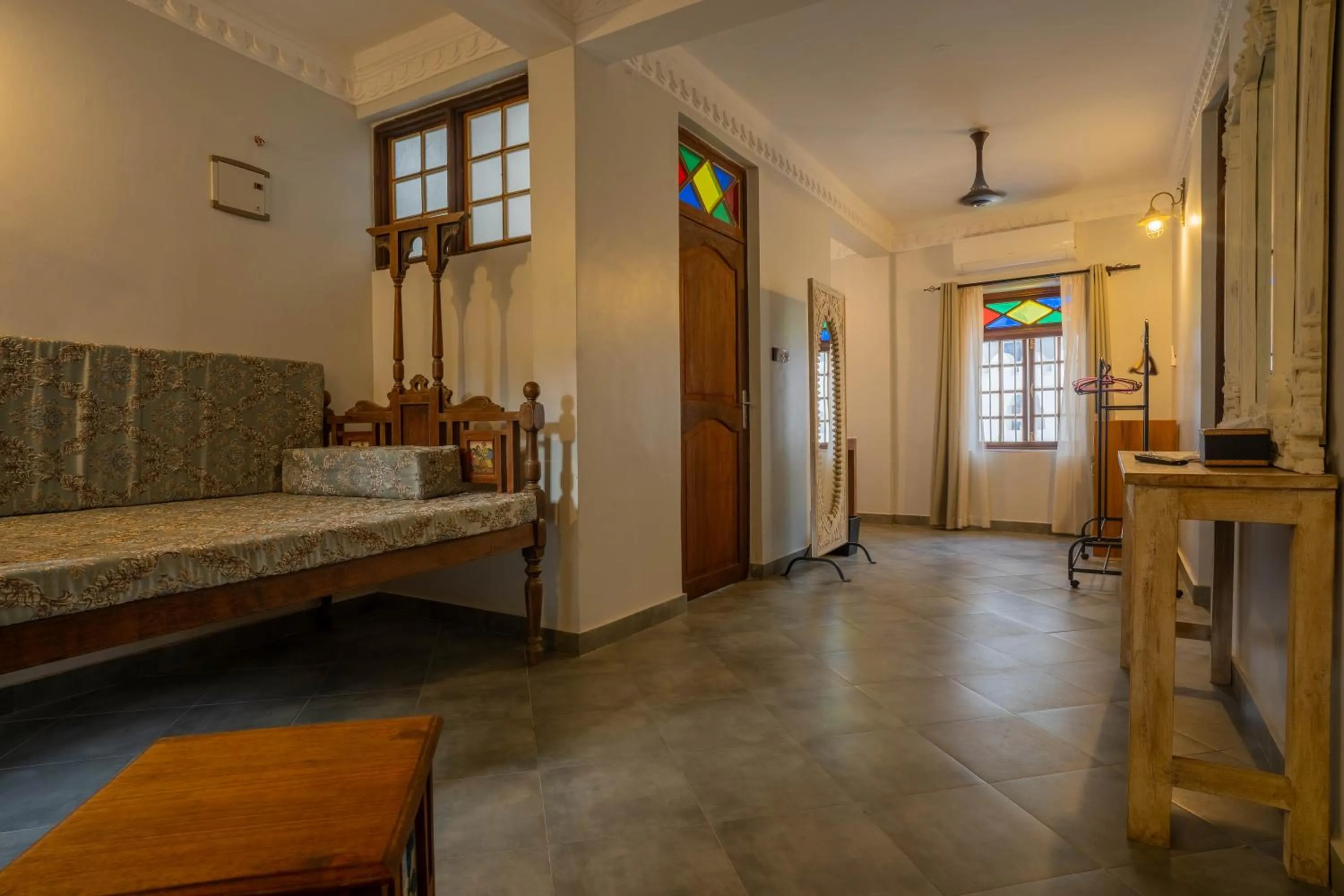Living room, Bed in Mizingani Seafront Hotel