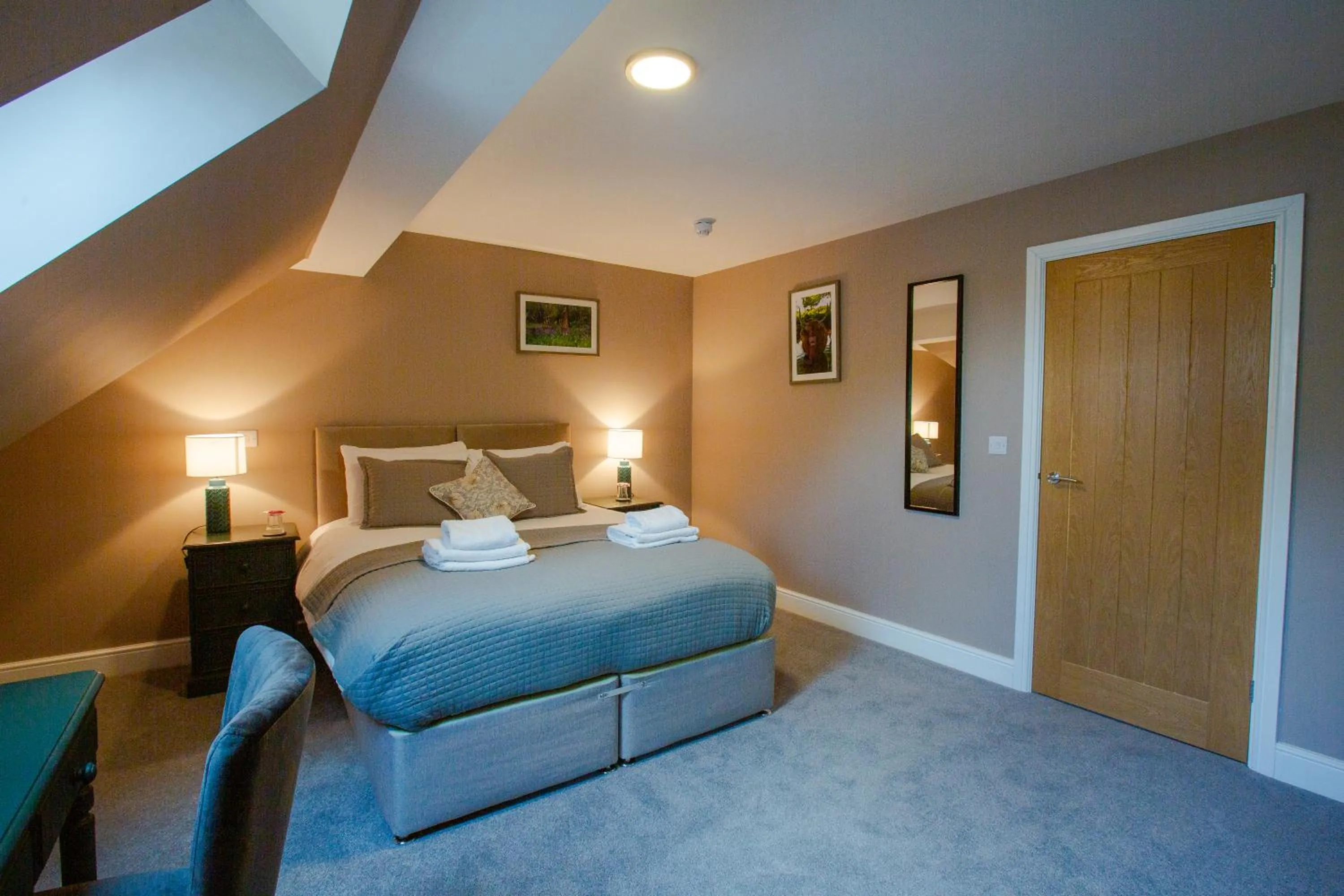 Bedroom in Woodfalls Inn