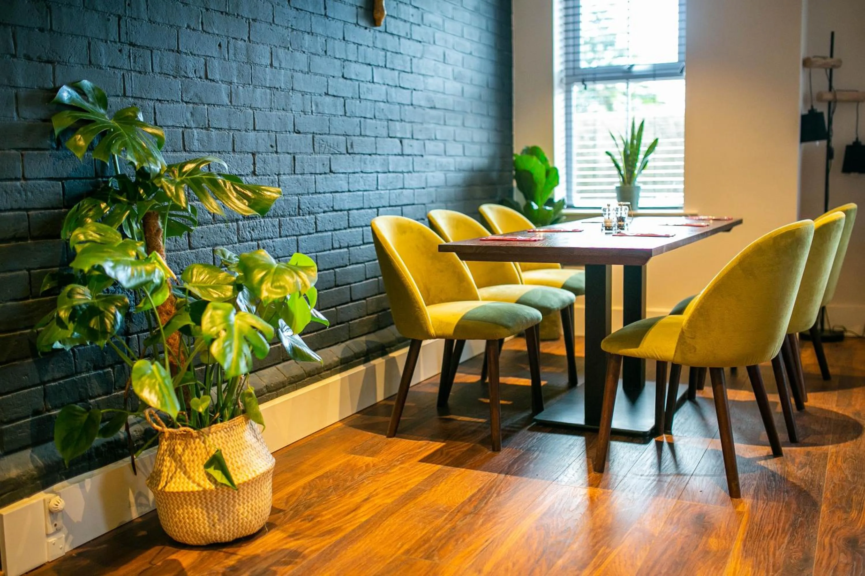 Dining area in Woodfalls Inn
