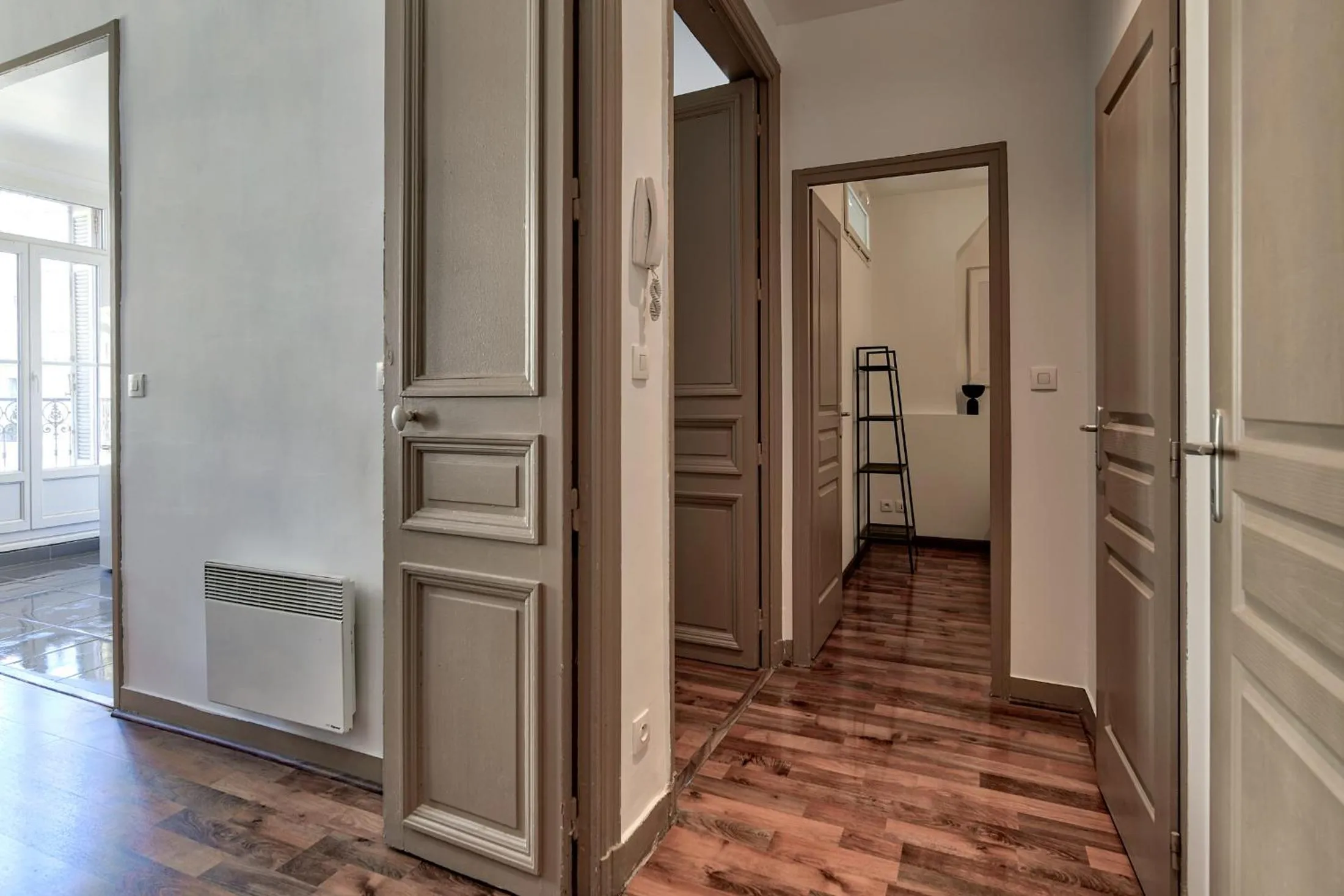 Bedroom in NOCNOC - Le Balcon de Colbert