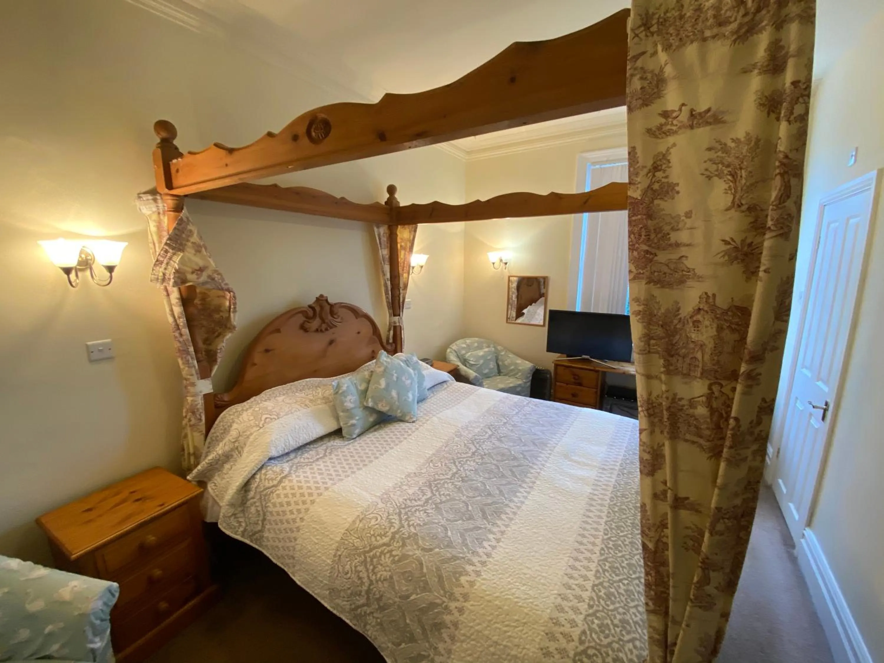 Bedroom, Bed in The Old Manse Pickering