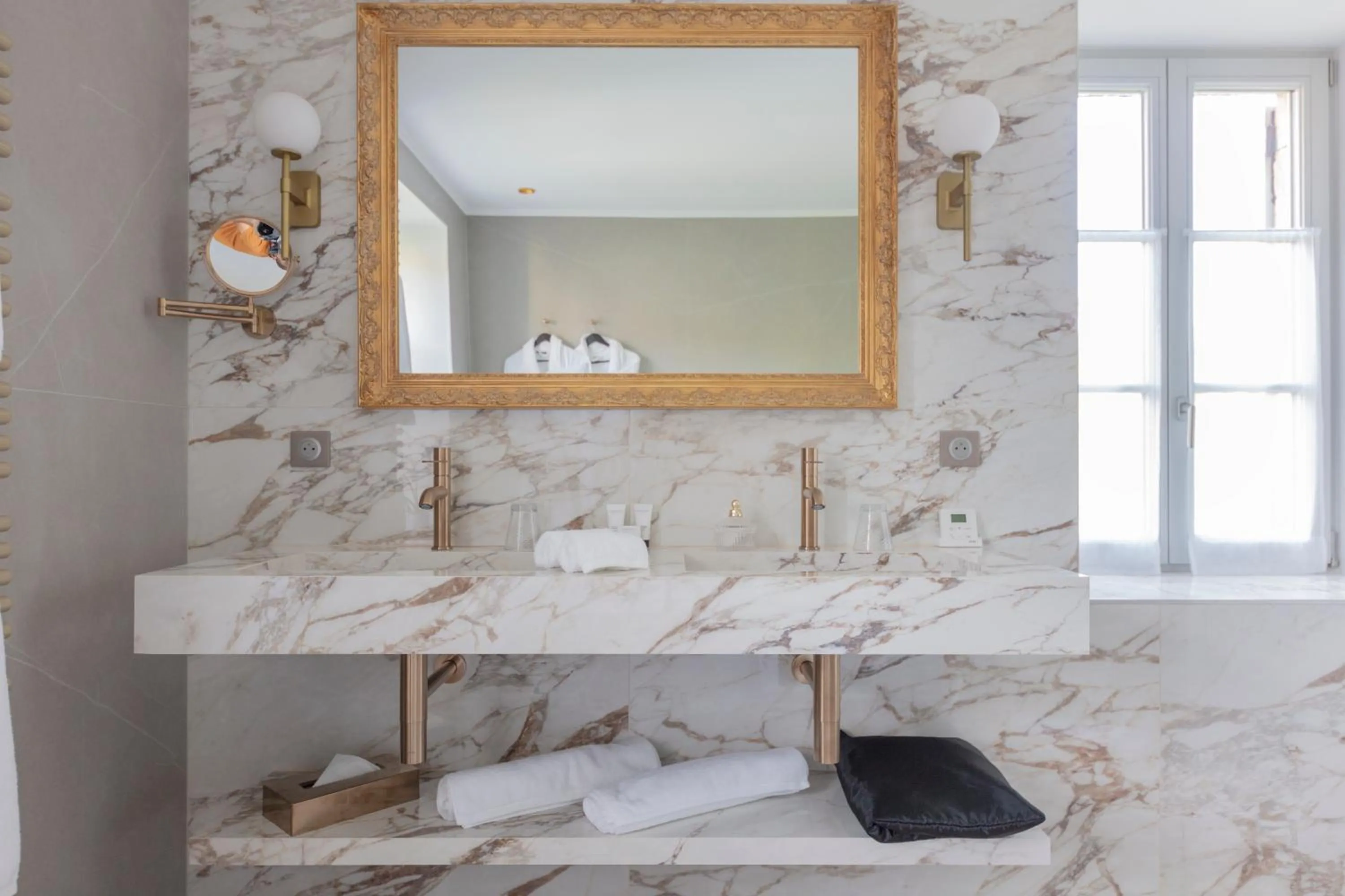 Bathroom in Le Clos Alice