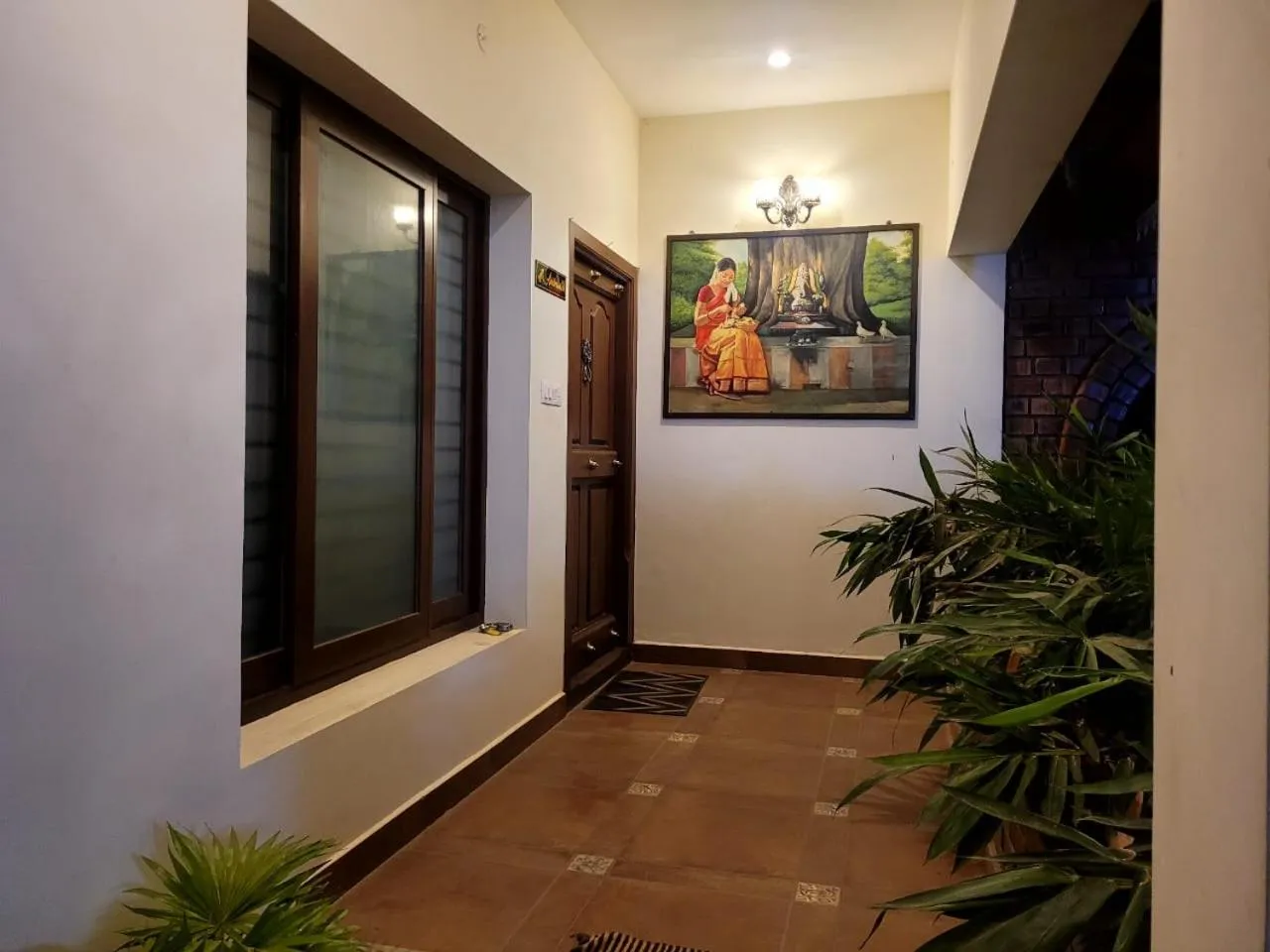 Decorative detail in Ponni Homestay Kumbakonam