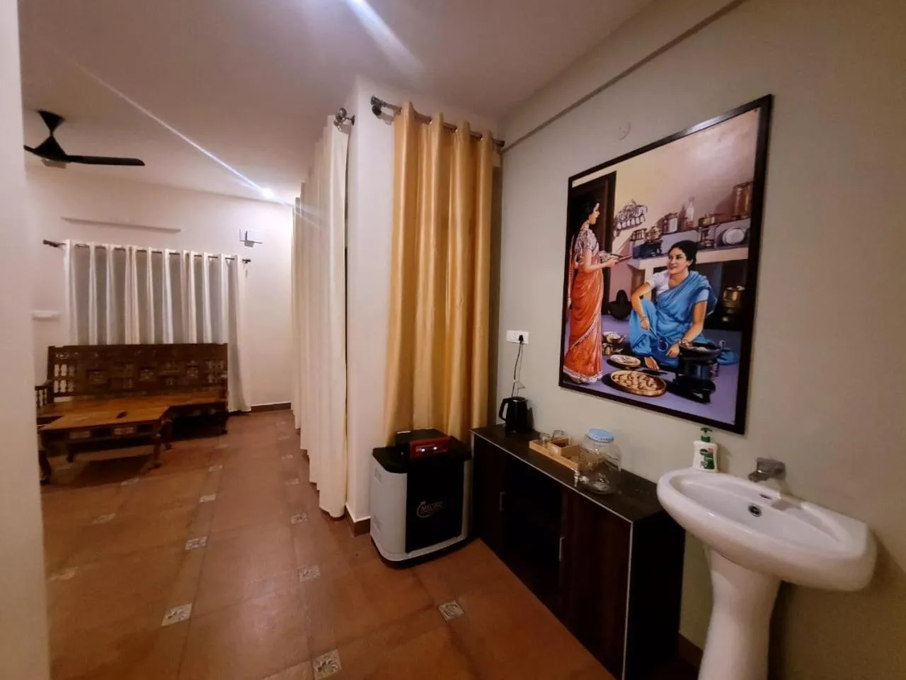 Seating area in Ponni Homestay Kumbakonam