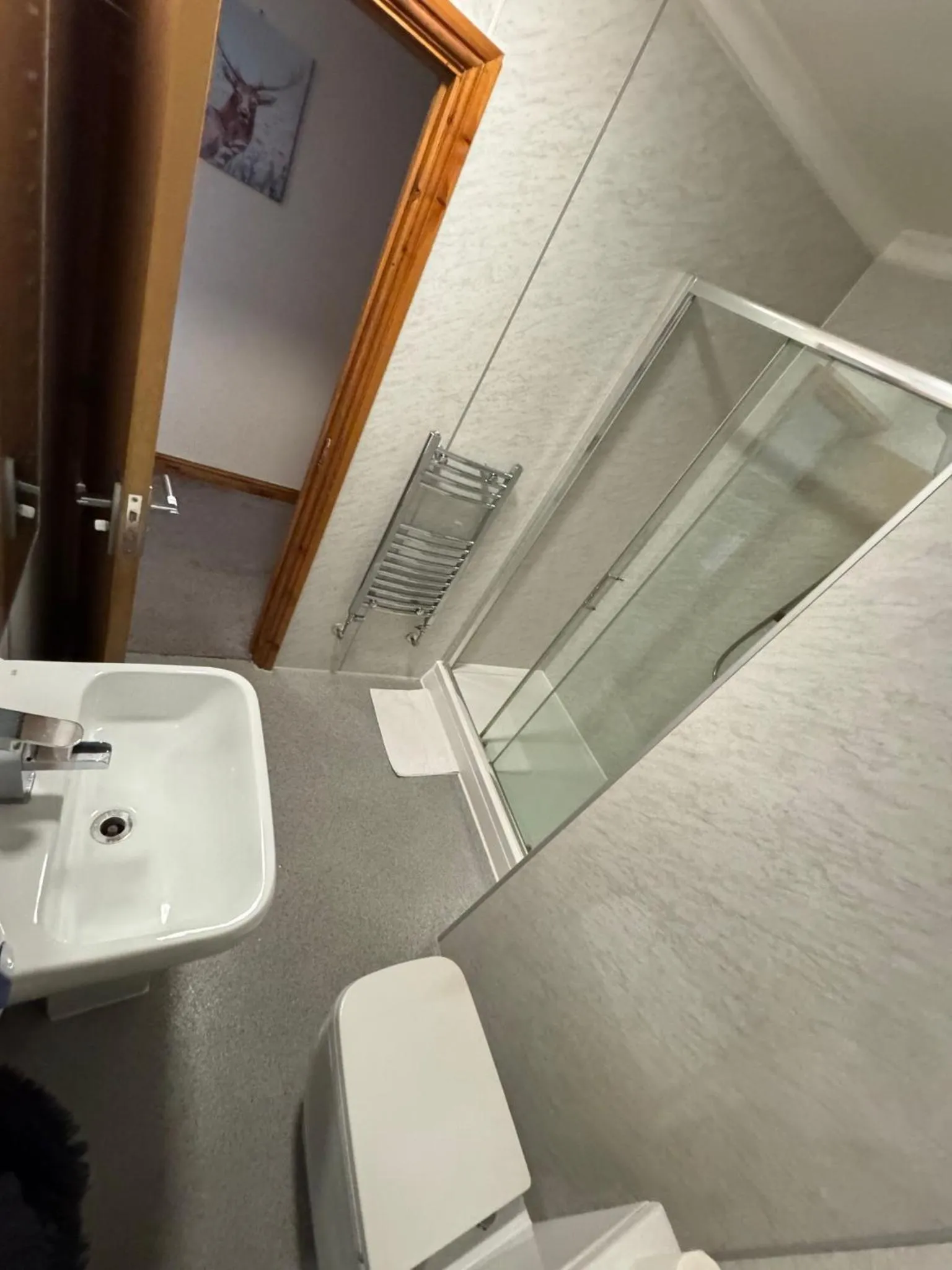 Shower in Epsilon Hotel