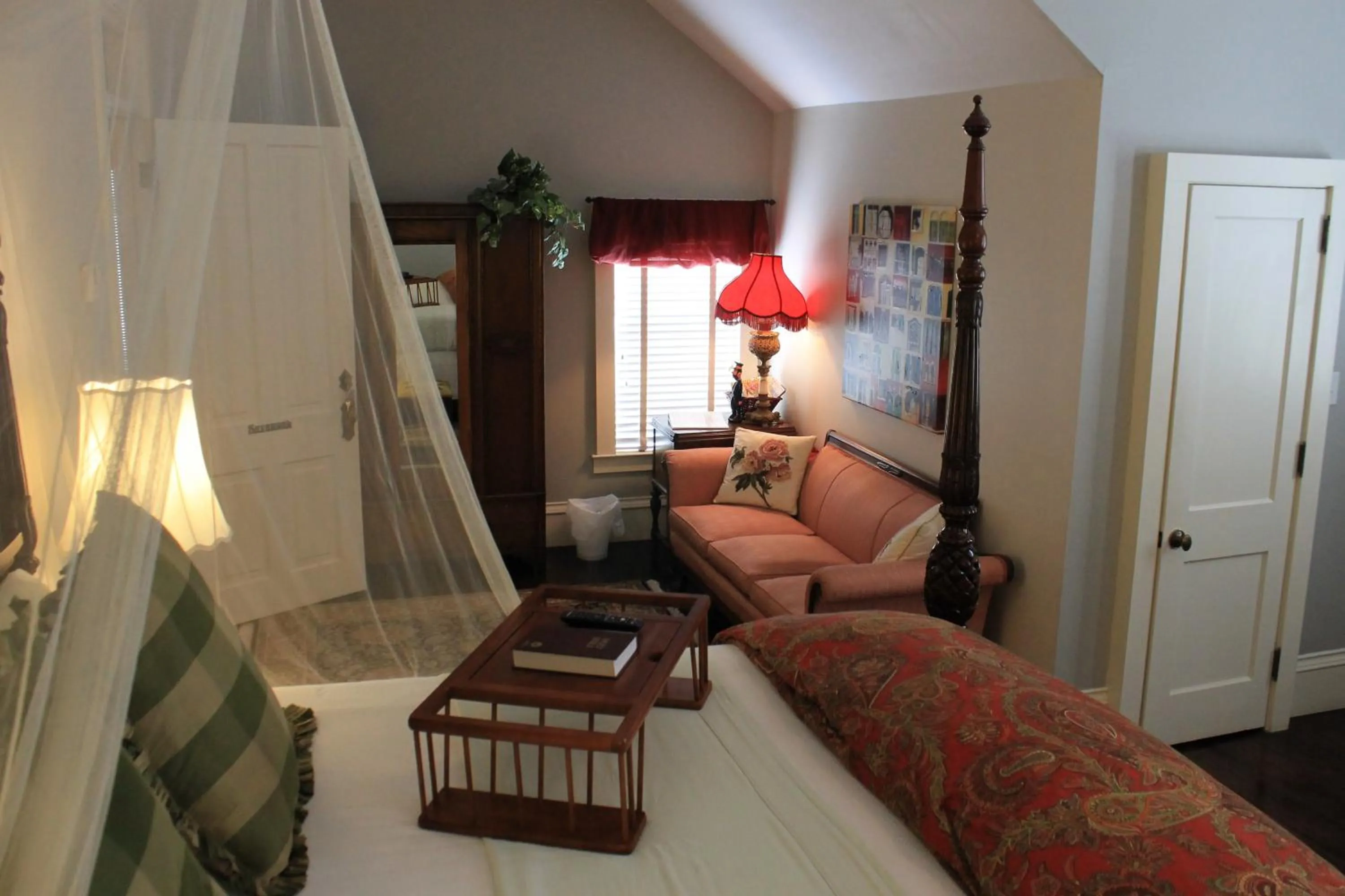 Photo of the whole room in Grand Magnolia Ballroom & Suites