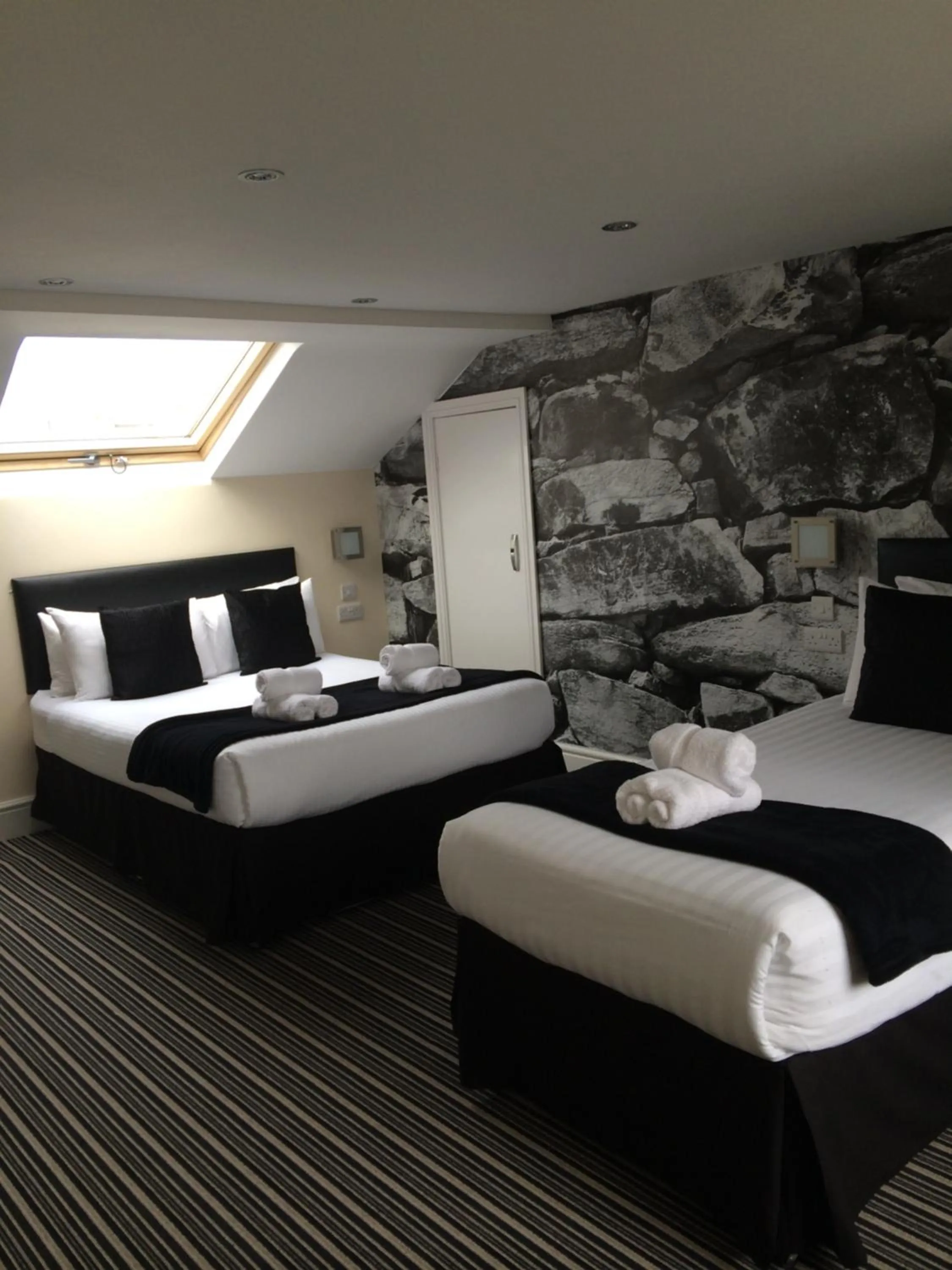 Decorative detail, Bed in Happy Return Hotel