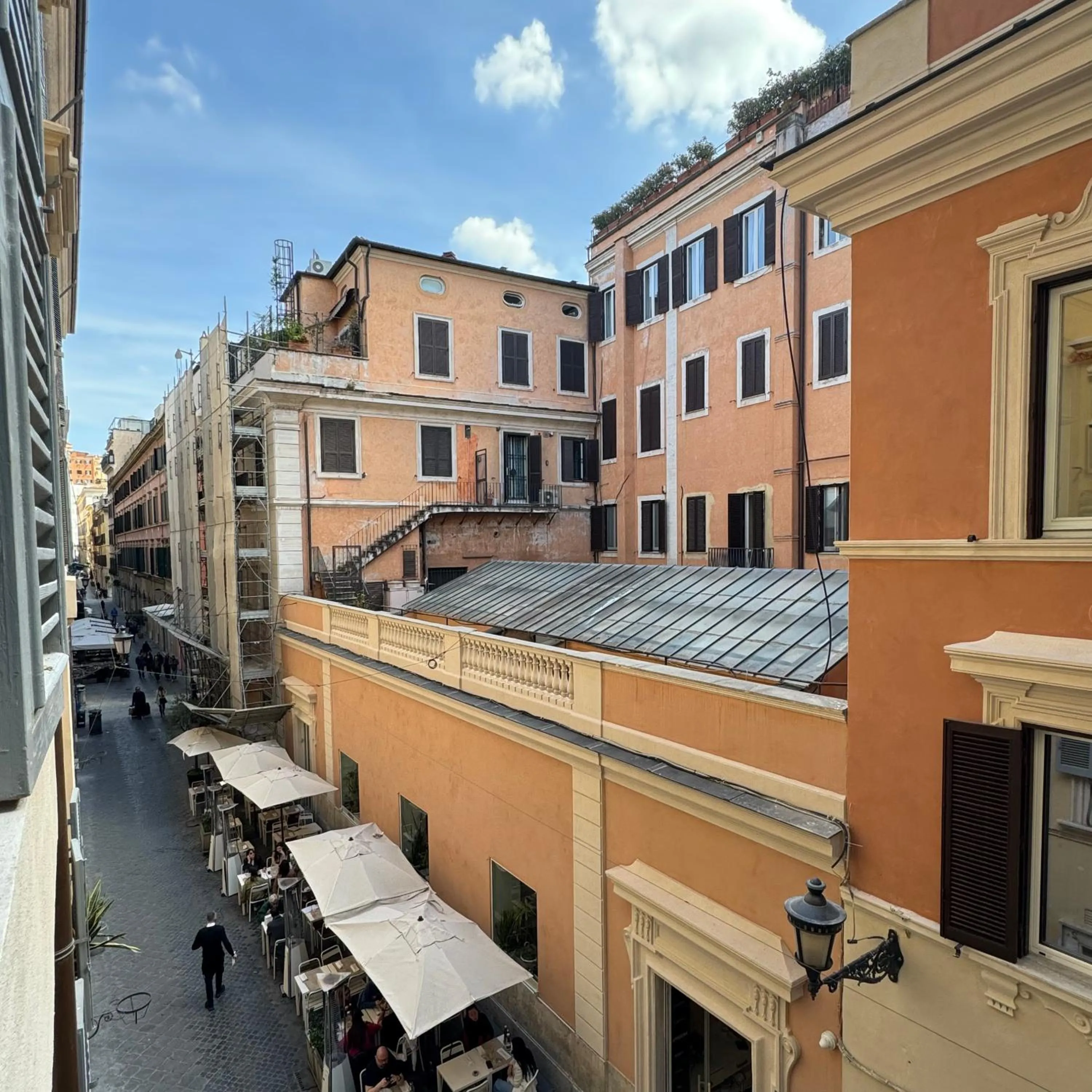 City view in Goldoni 47