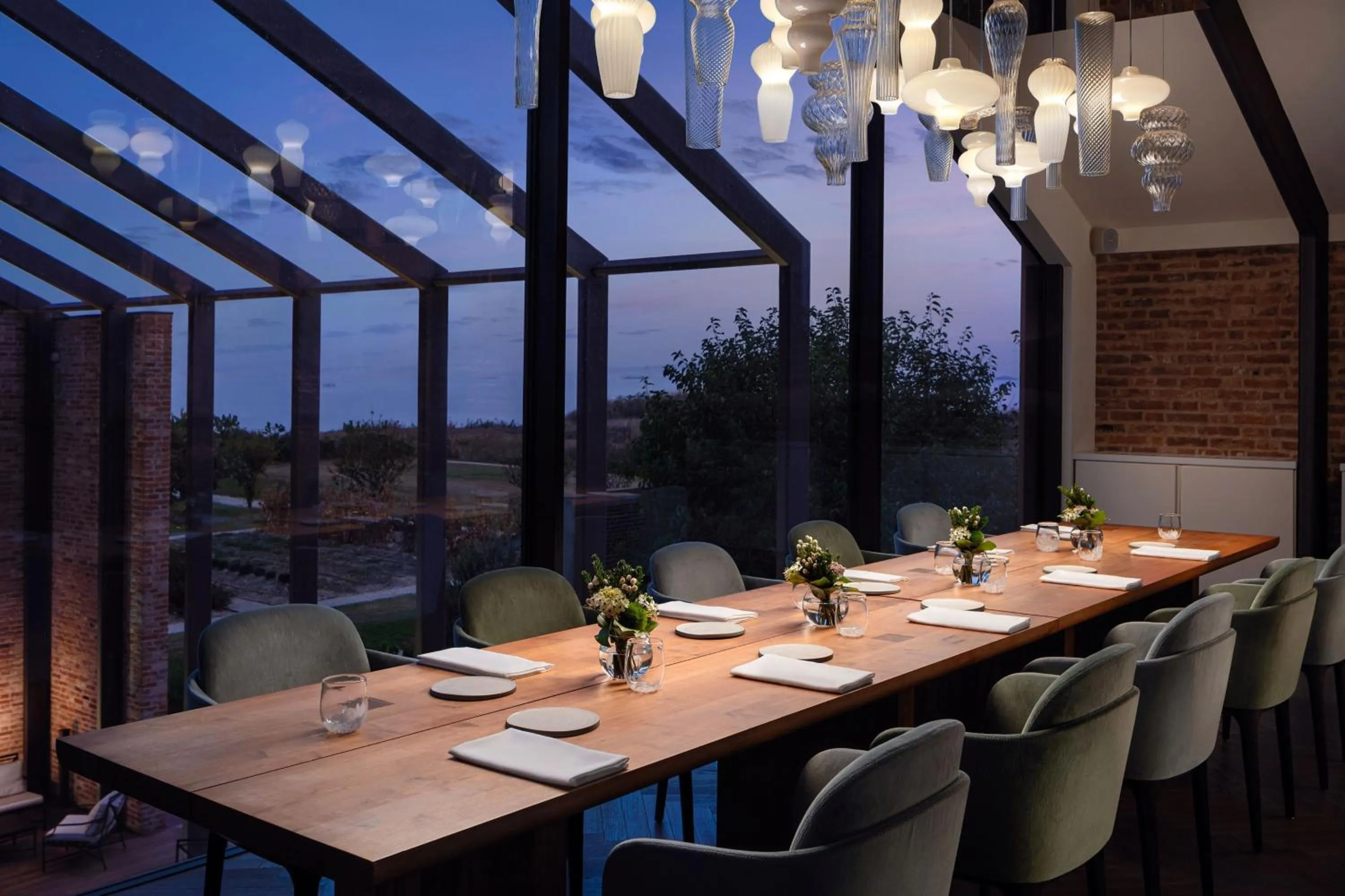 Restaurant/places to eat in JW Marriott Venice Resort & Spa