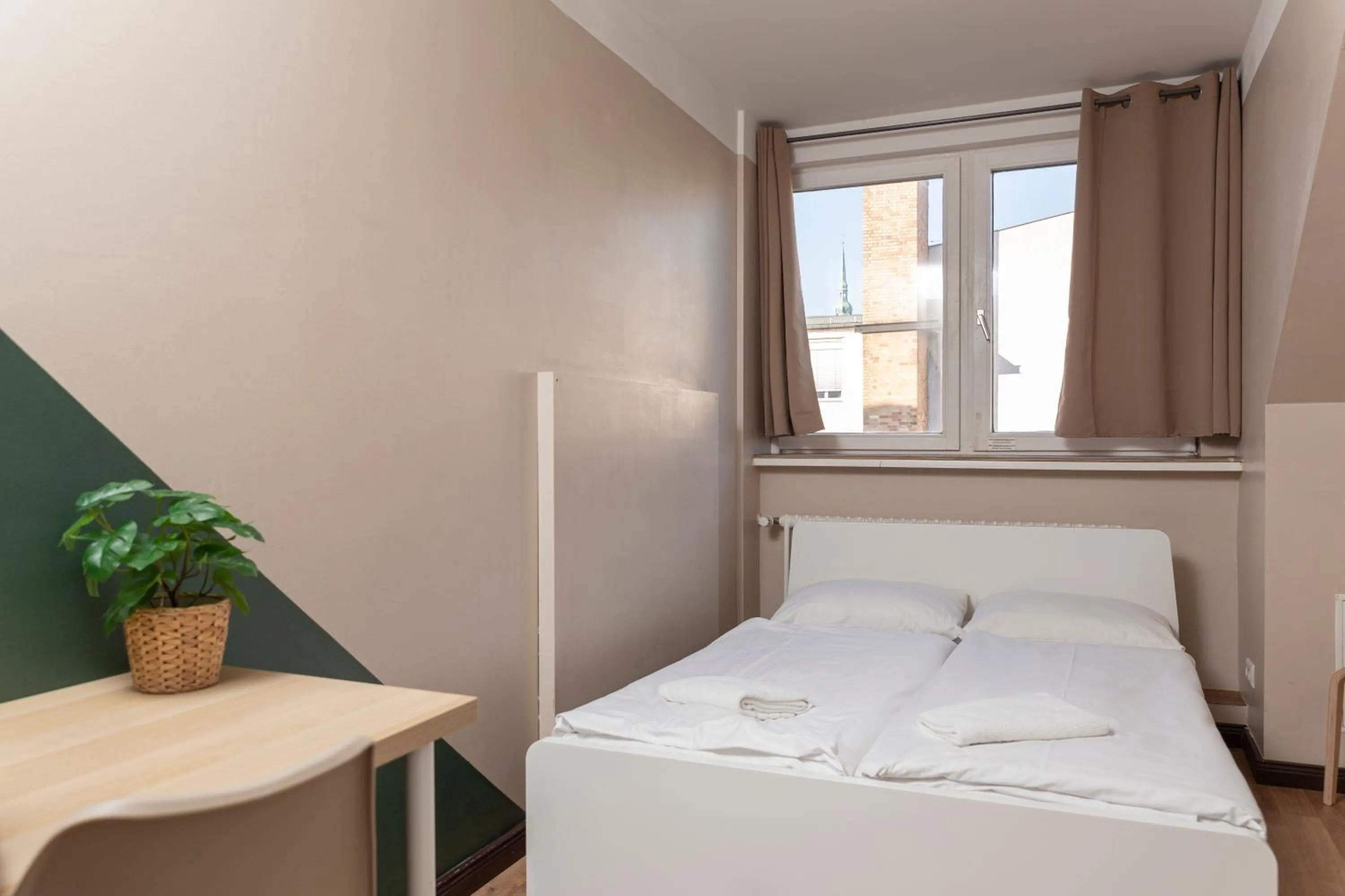 Photo of the whole room, Bed in EastSeven Berlin Hostel