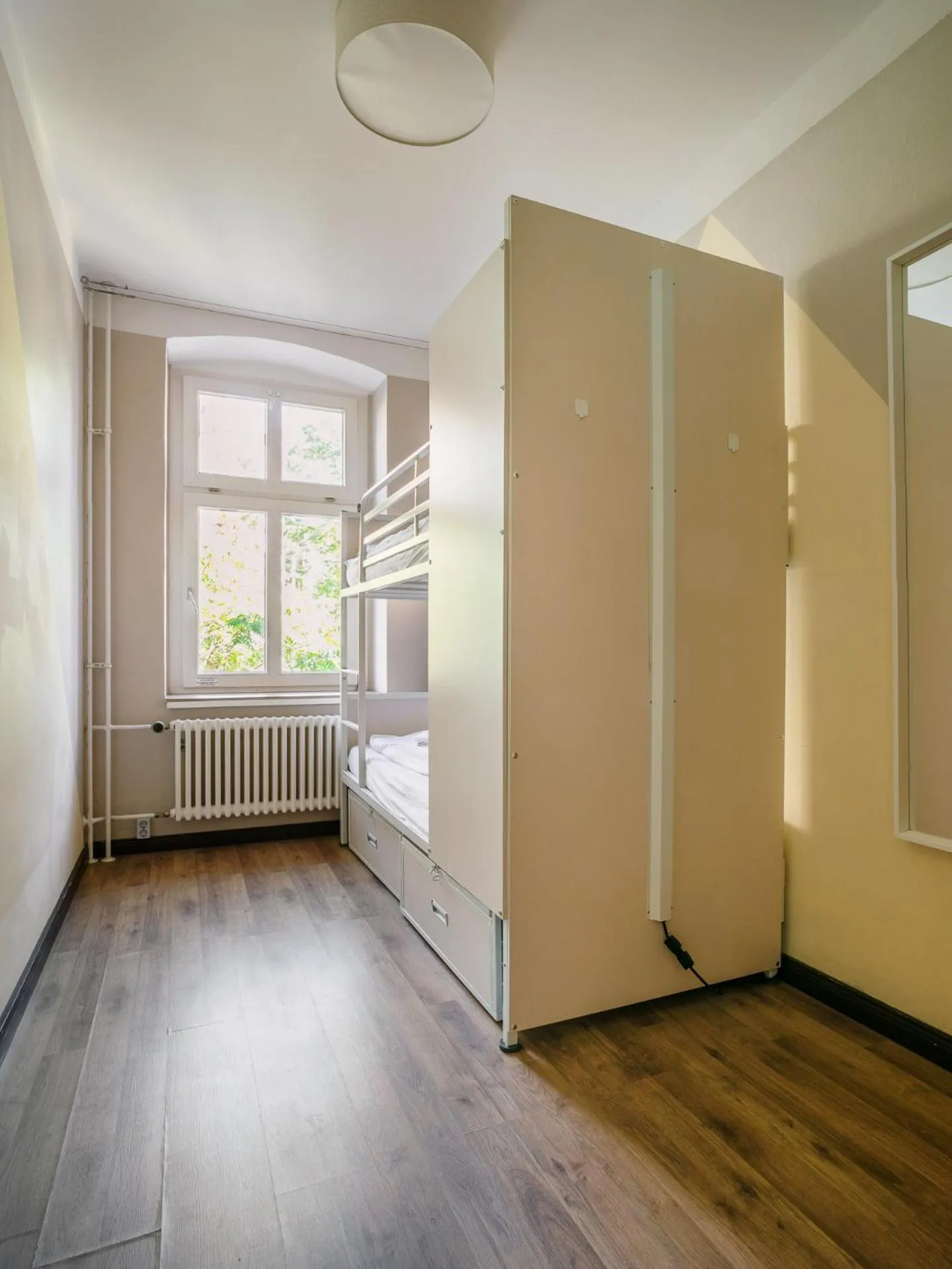 Photo of the whole room in EastSeven Berlin Hostel