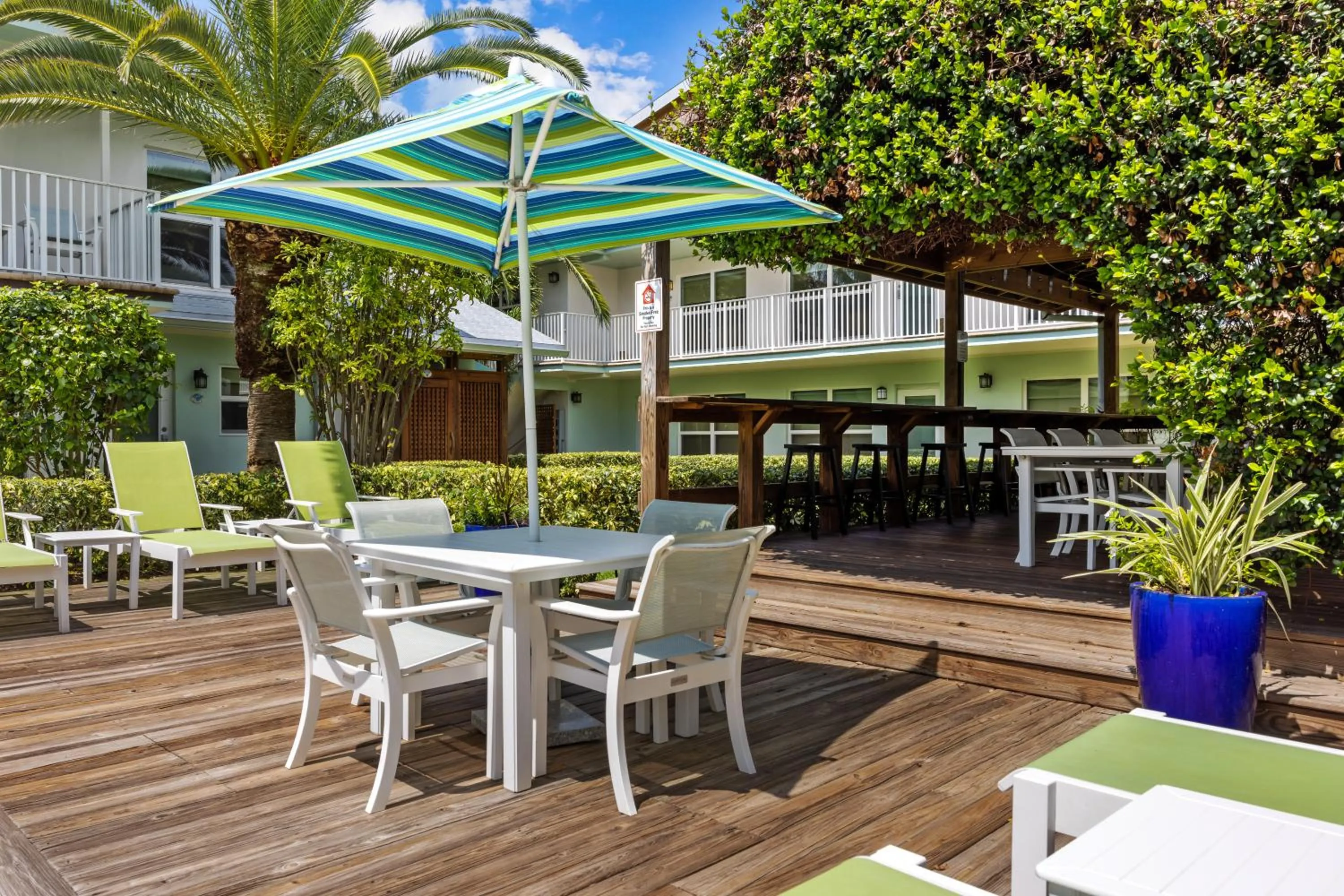 sunbed in Sun Dek Beach House