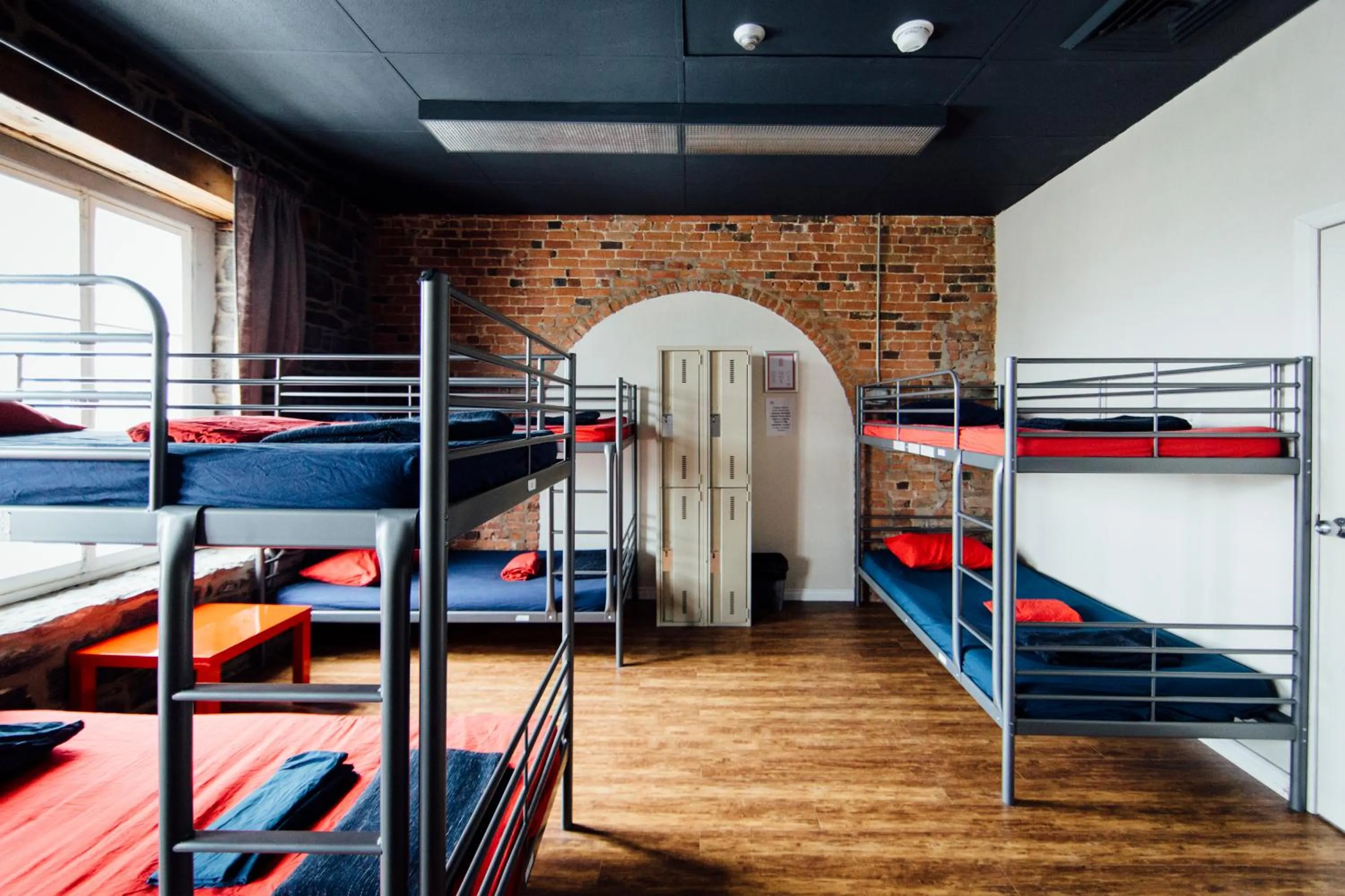 Photo of the whole room, Bed in Alt Hostel
