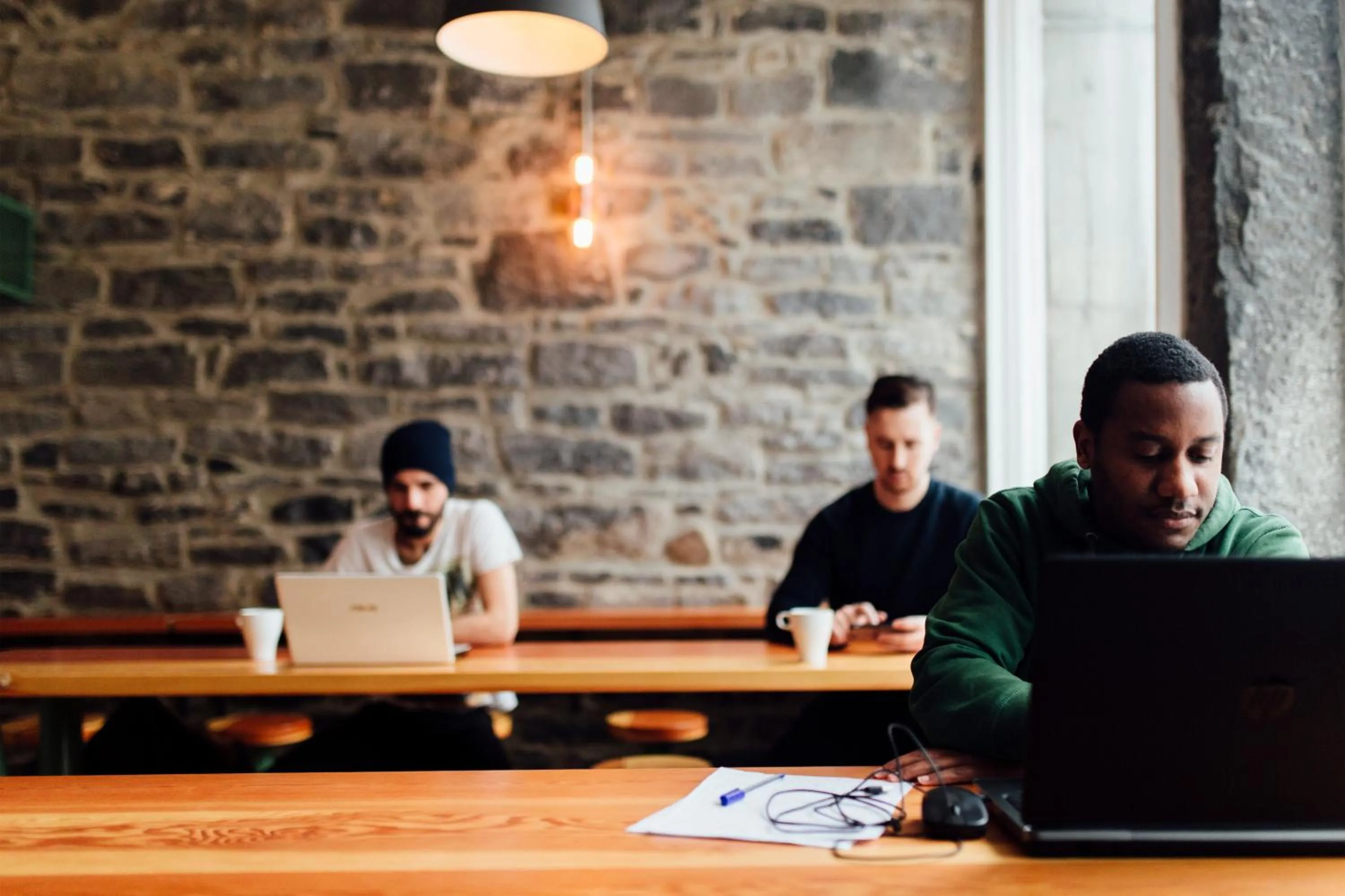 Communal lounge/ TV room in Alt Hostel