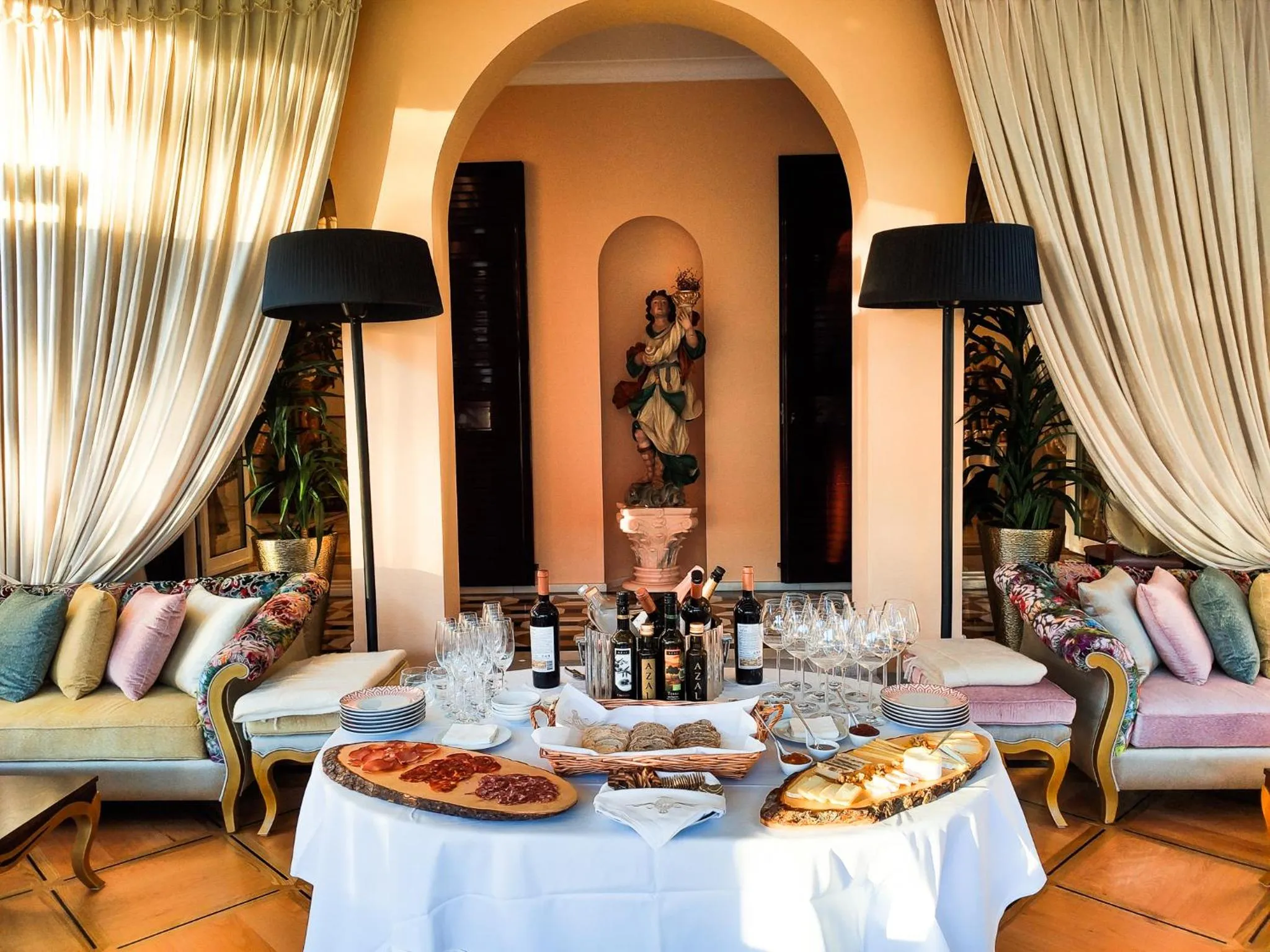 Food and drinks in Sintra Marmoris Palace